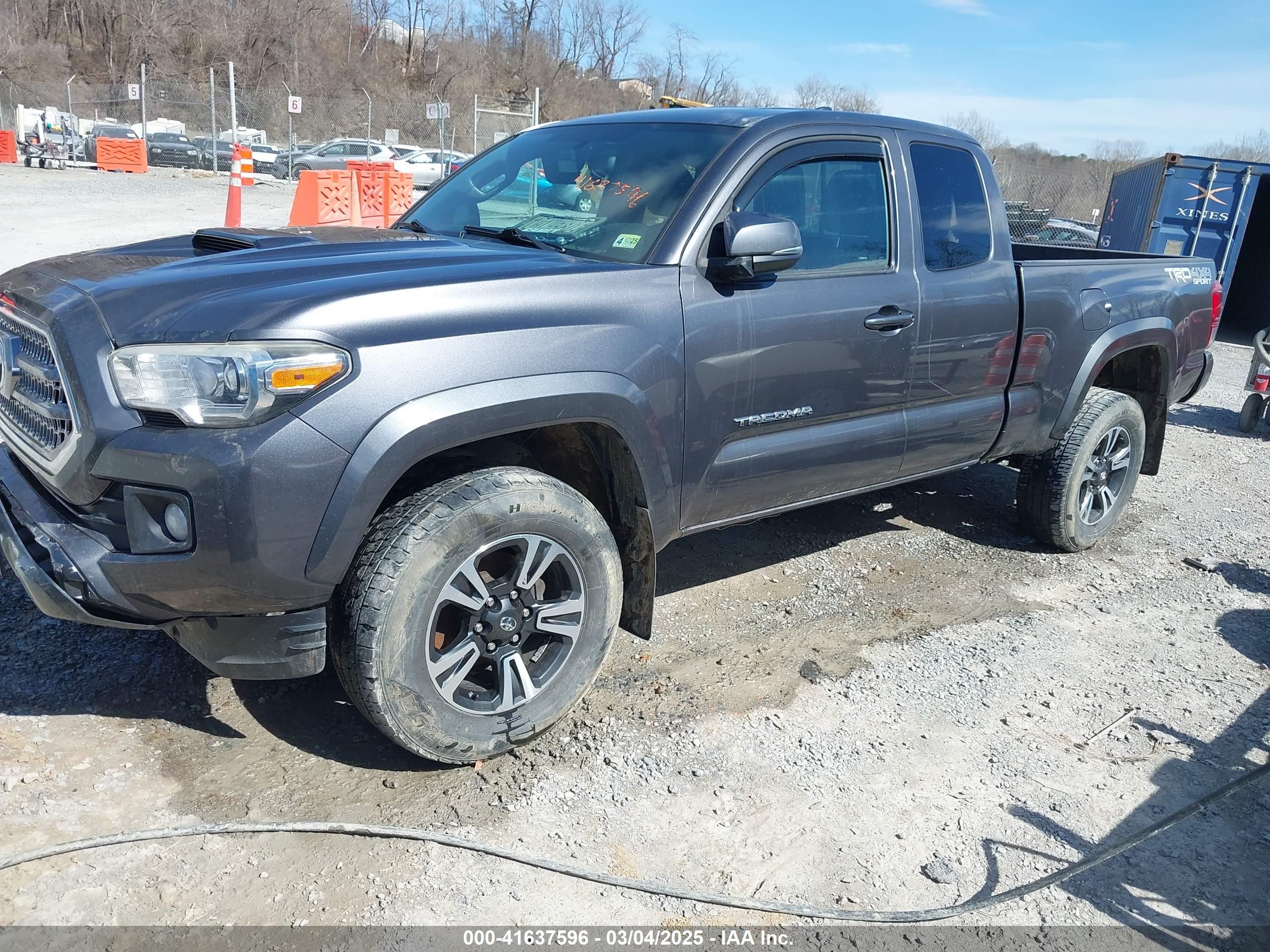 TOYOTA TACOMA image 2