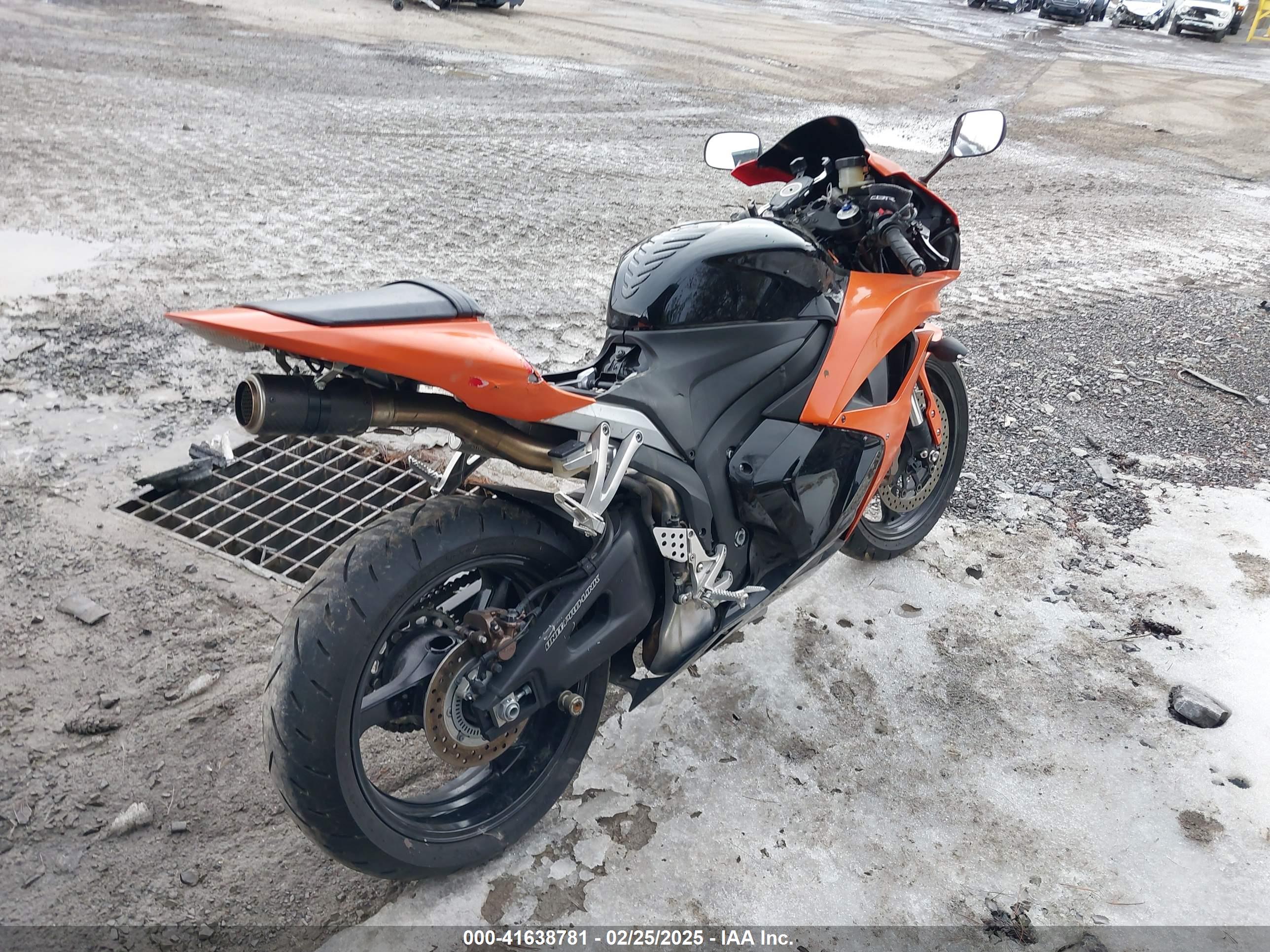 HONDA CBR600 image 4
