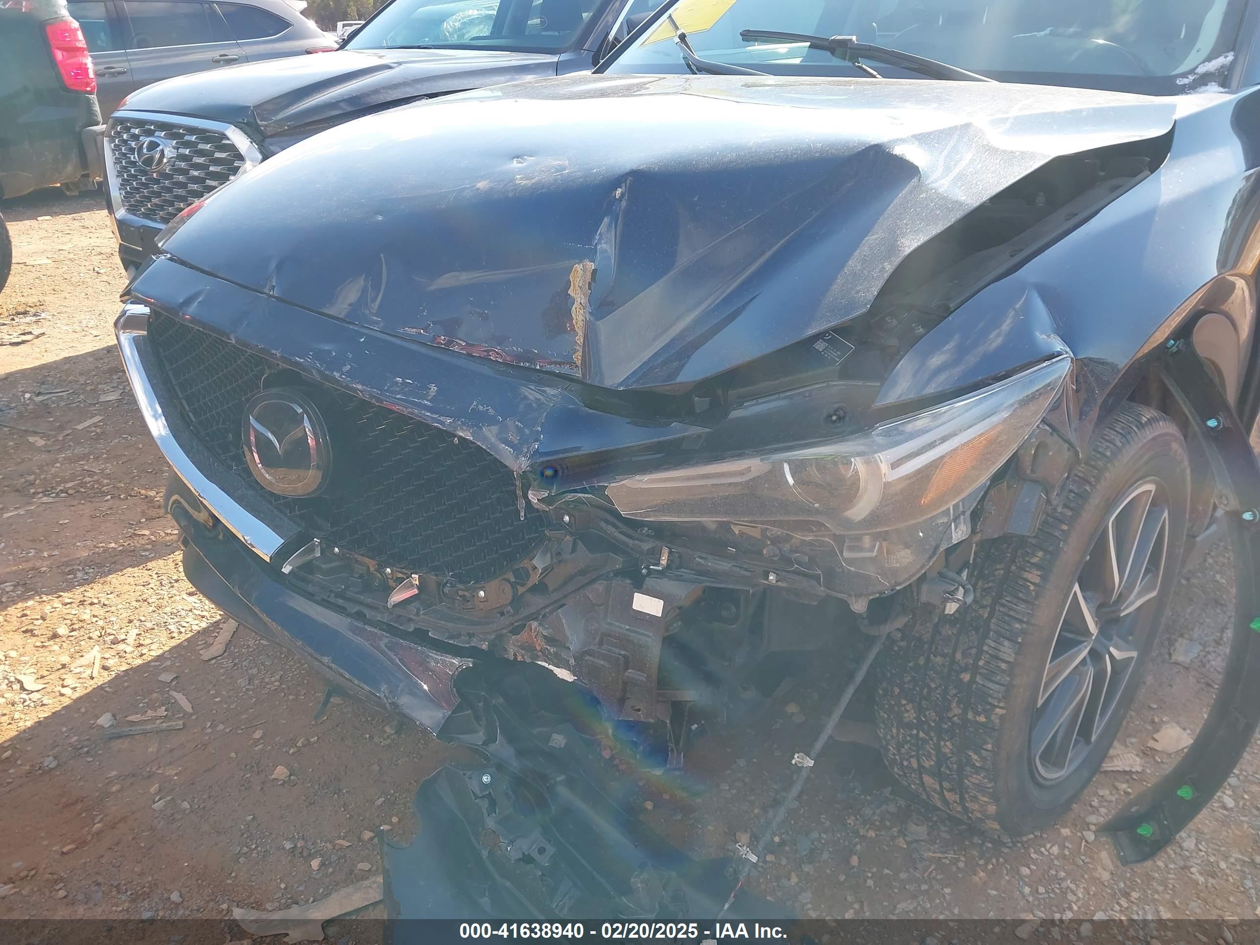 MAZDA CX-5 image 6