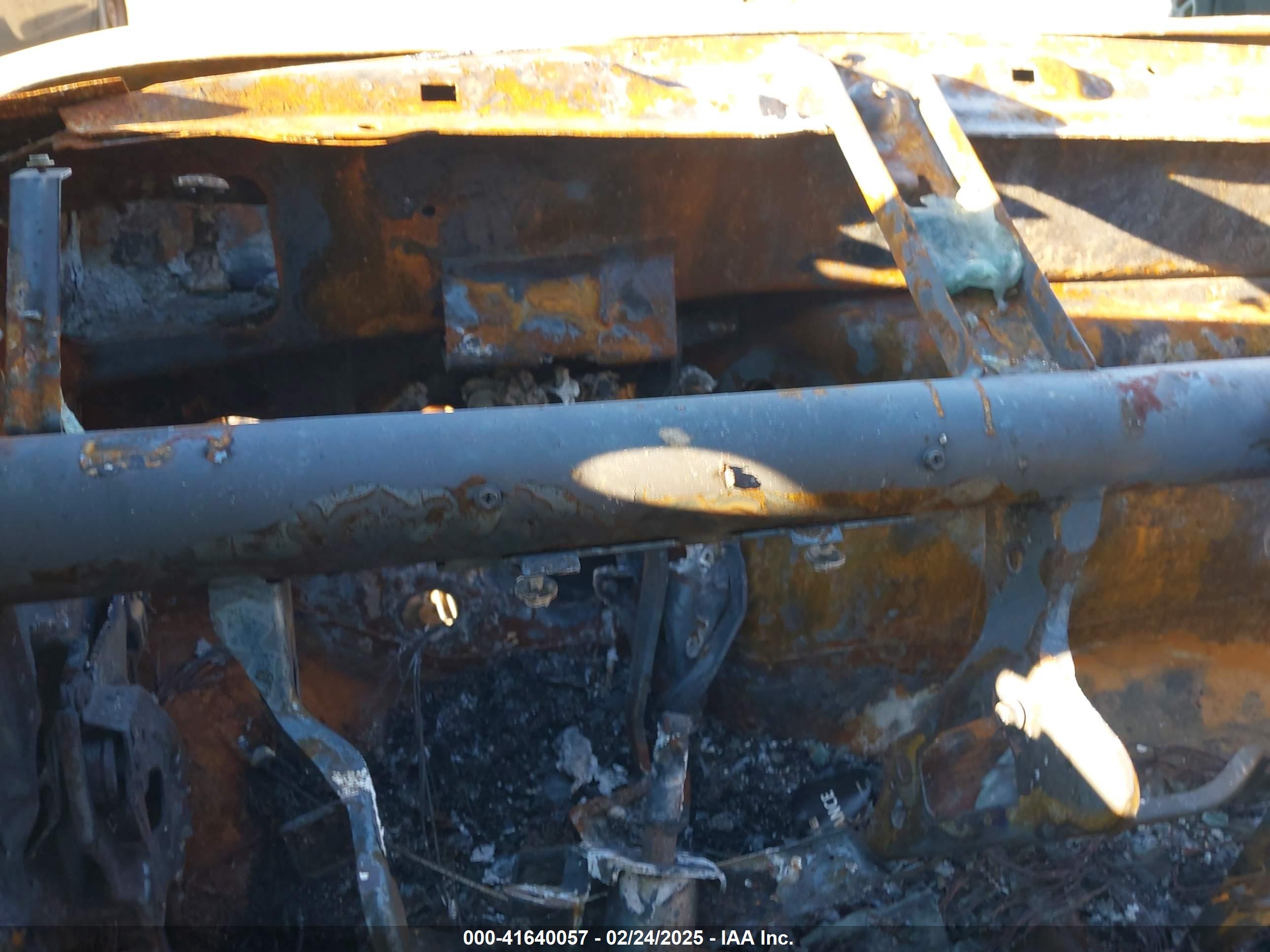 DODGE RAM image 7