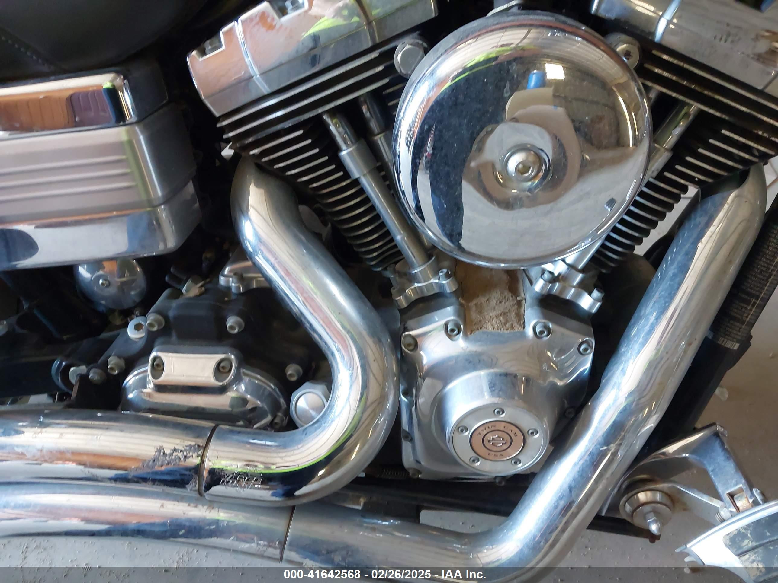 HARLEY-DAVIDSON FXDL image 8