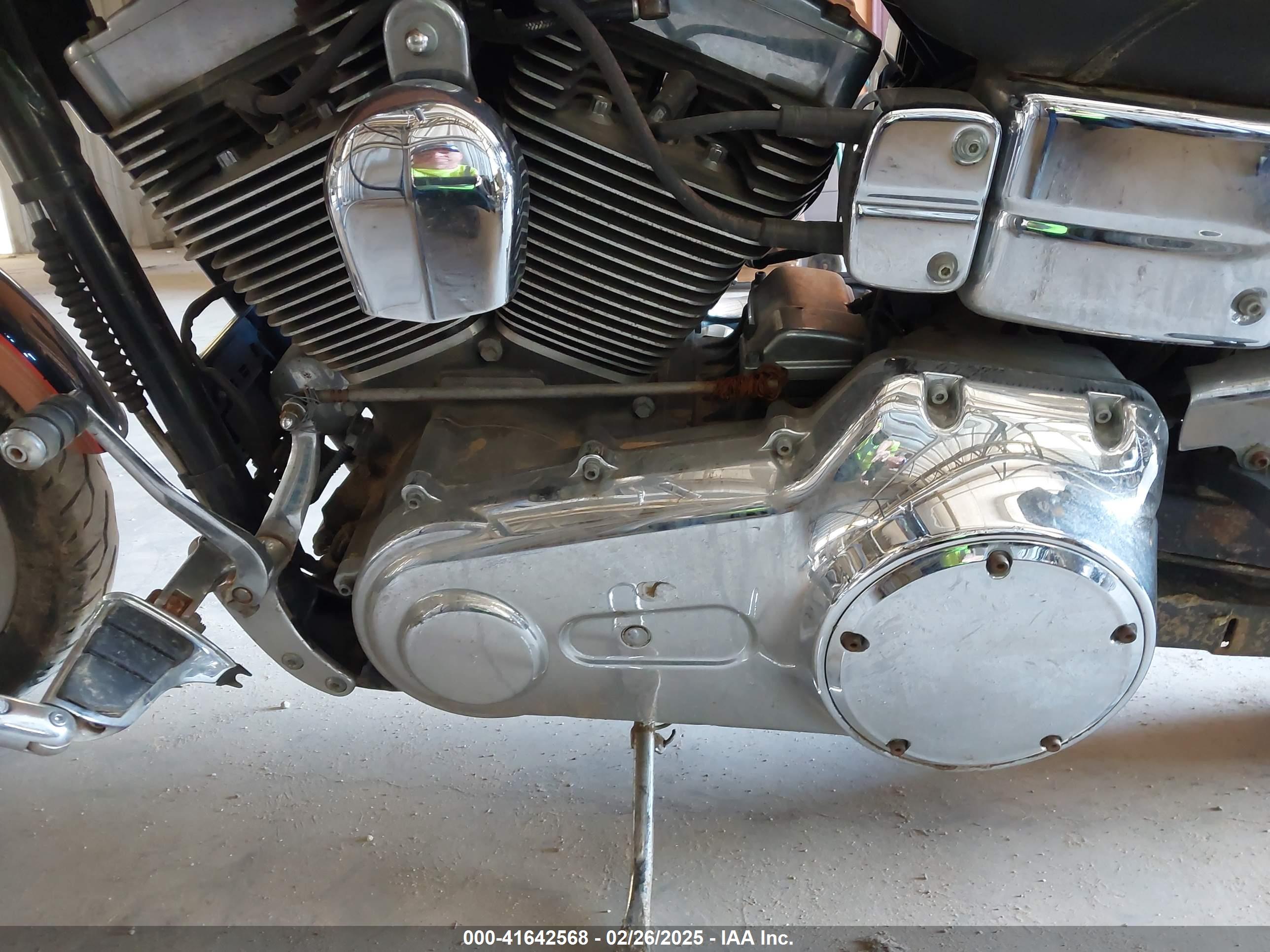 HARLEY-DAVIDSON FXDL image 9
