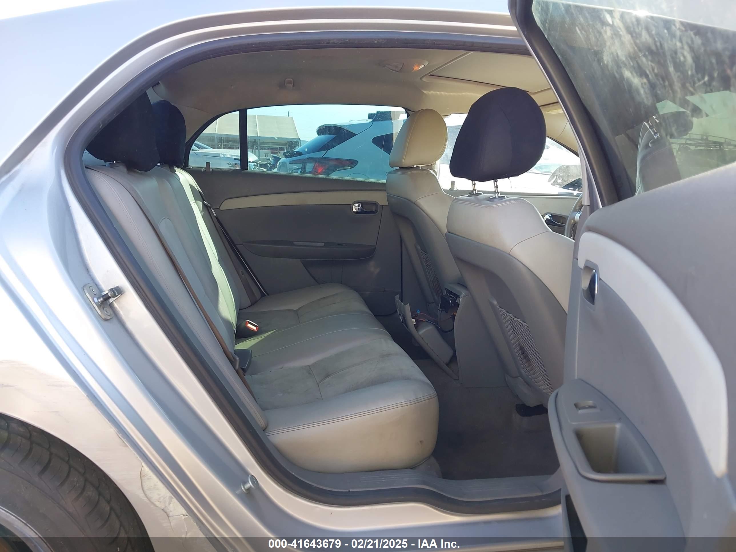 CHEVROLET MALIBU image 8
