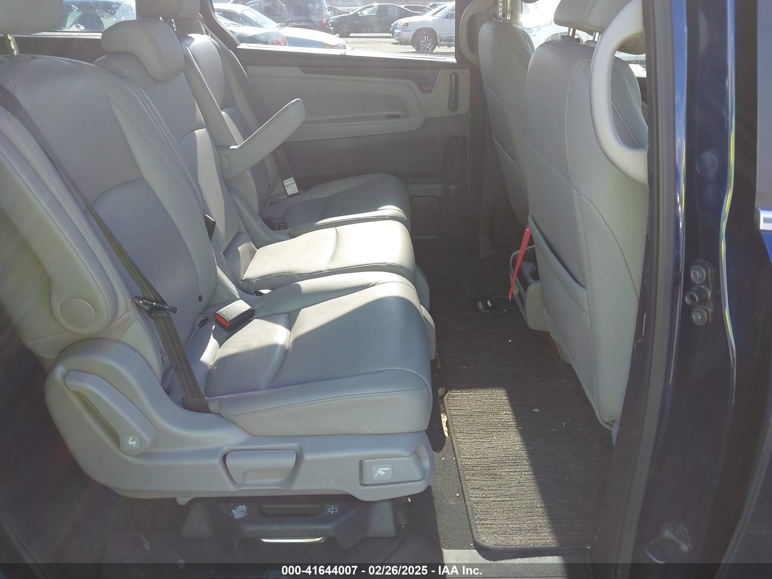 HONDA ODYSSEY image 8