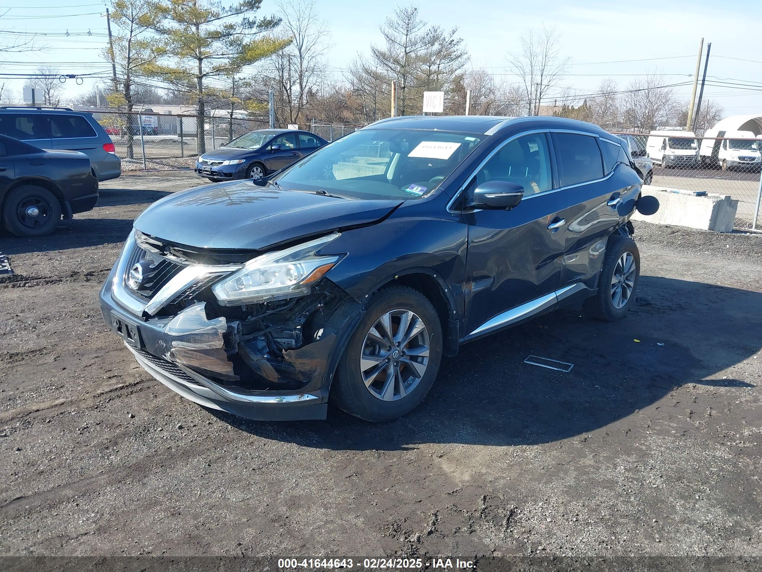 NISSAN MURANO image 2