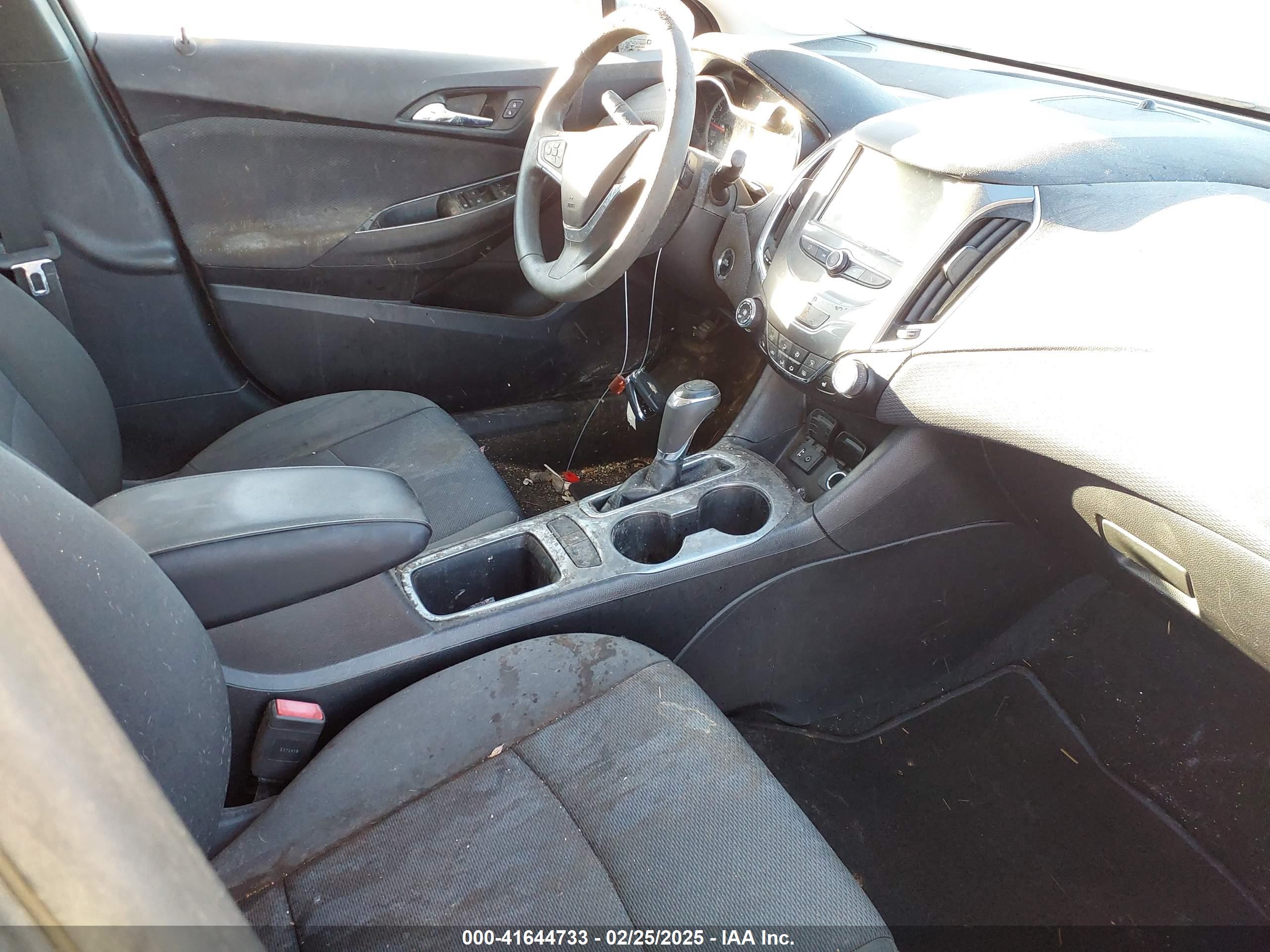 CHEVROLET CRUZE image 5