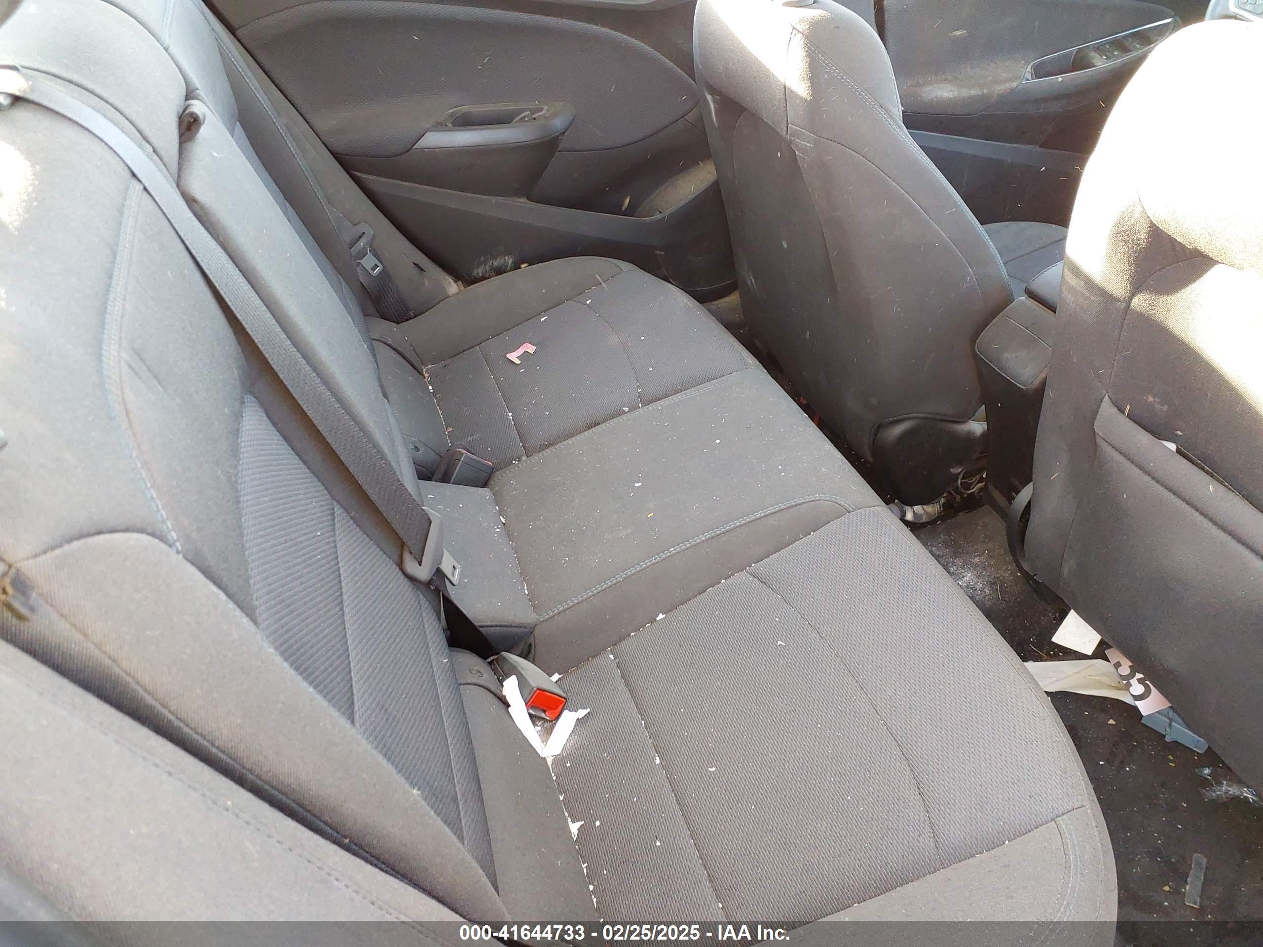 CHEVROLET CRUZE image 8