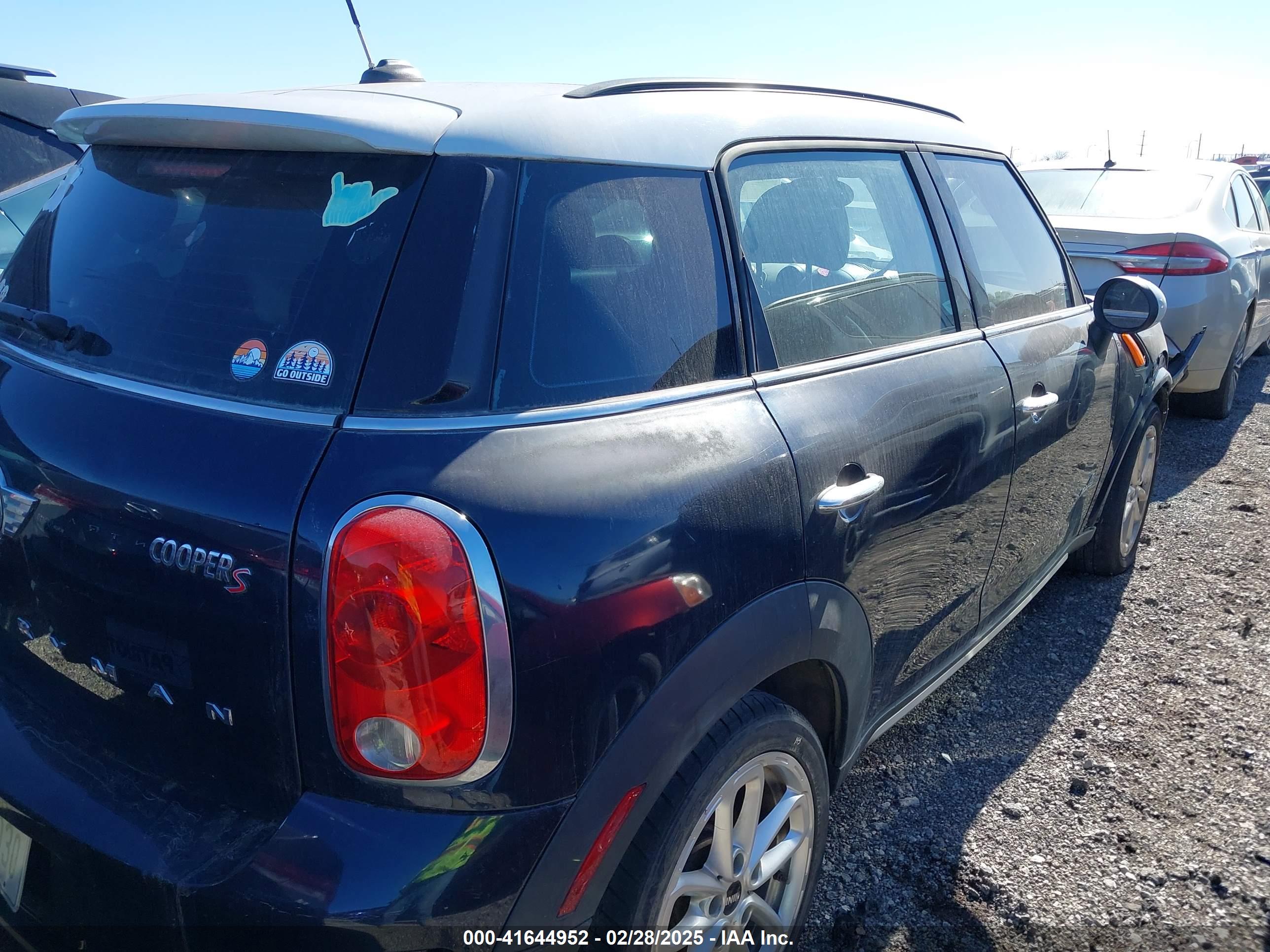 MINI COUNTRYMAN image 4
