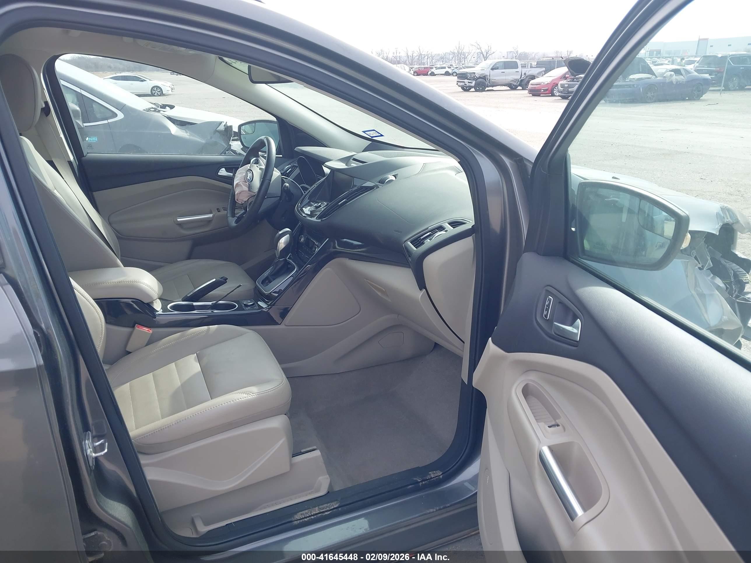 FORD ESCAPE image 5