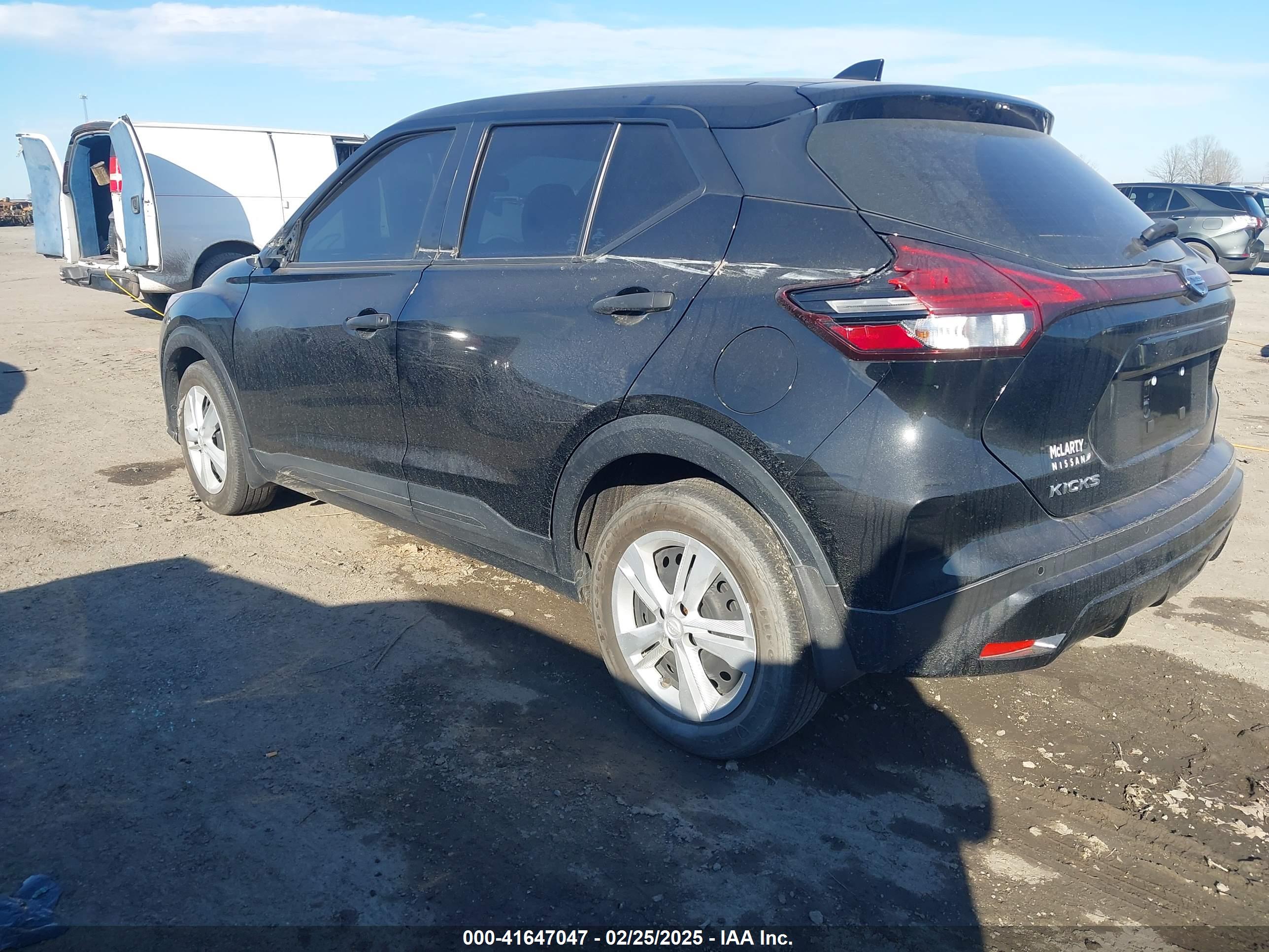 NISSAN KICKS image 3