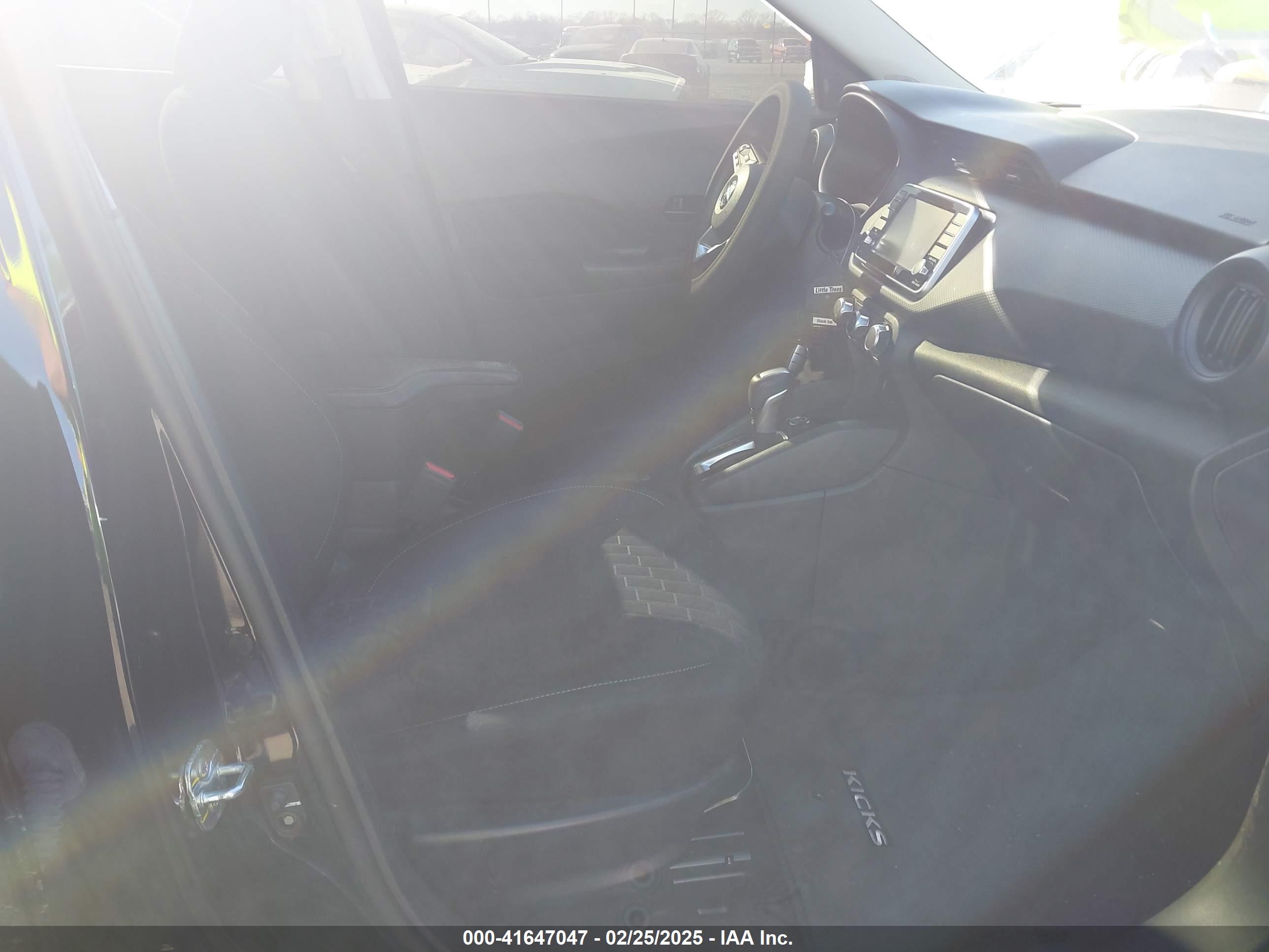 NISSAN KICKS image 5