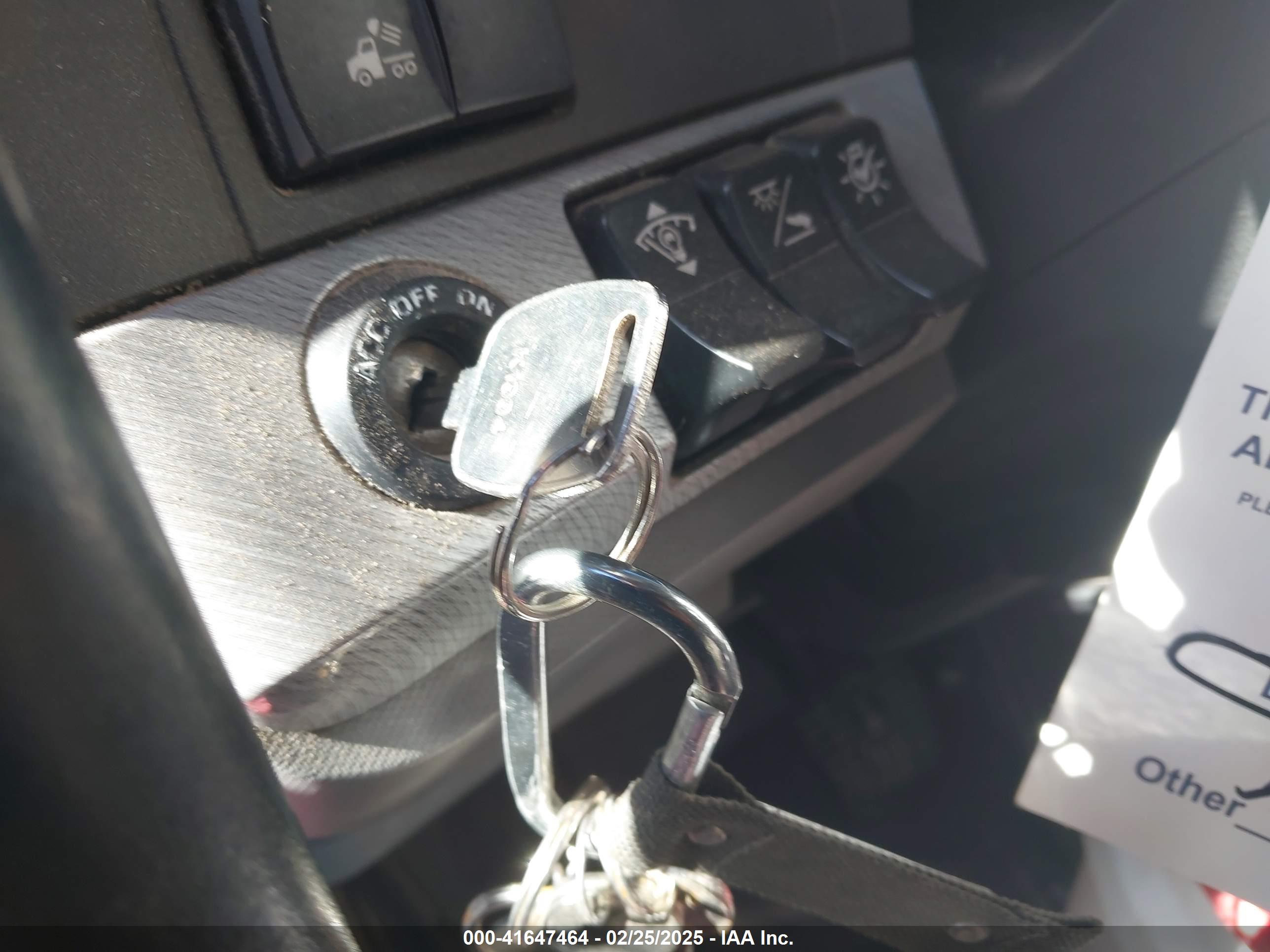 KENWORTH T680 image 11