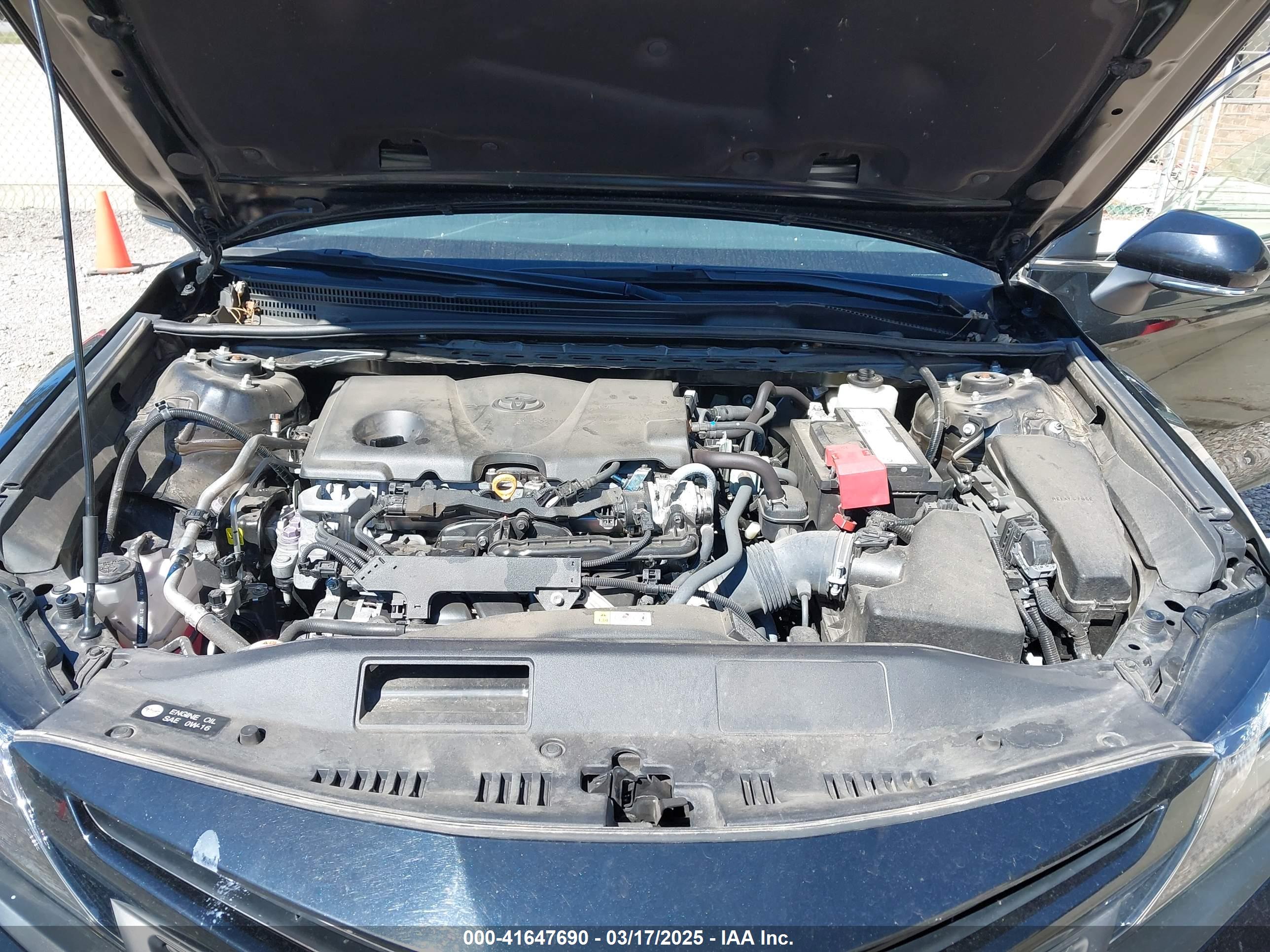 TOYOTA CAMRY image 10