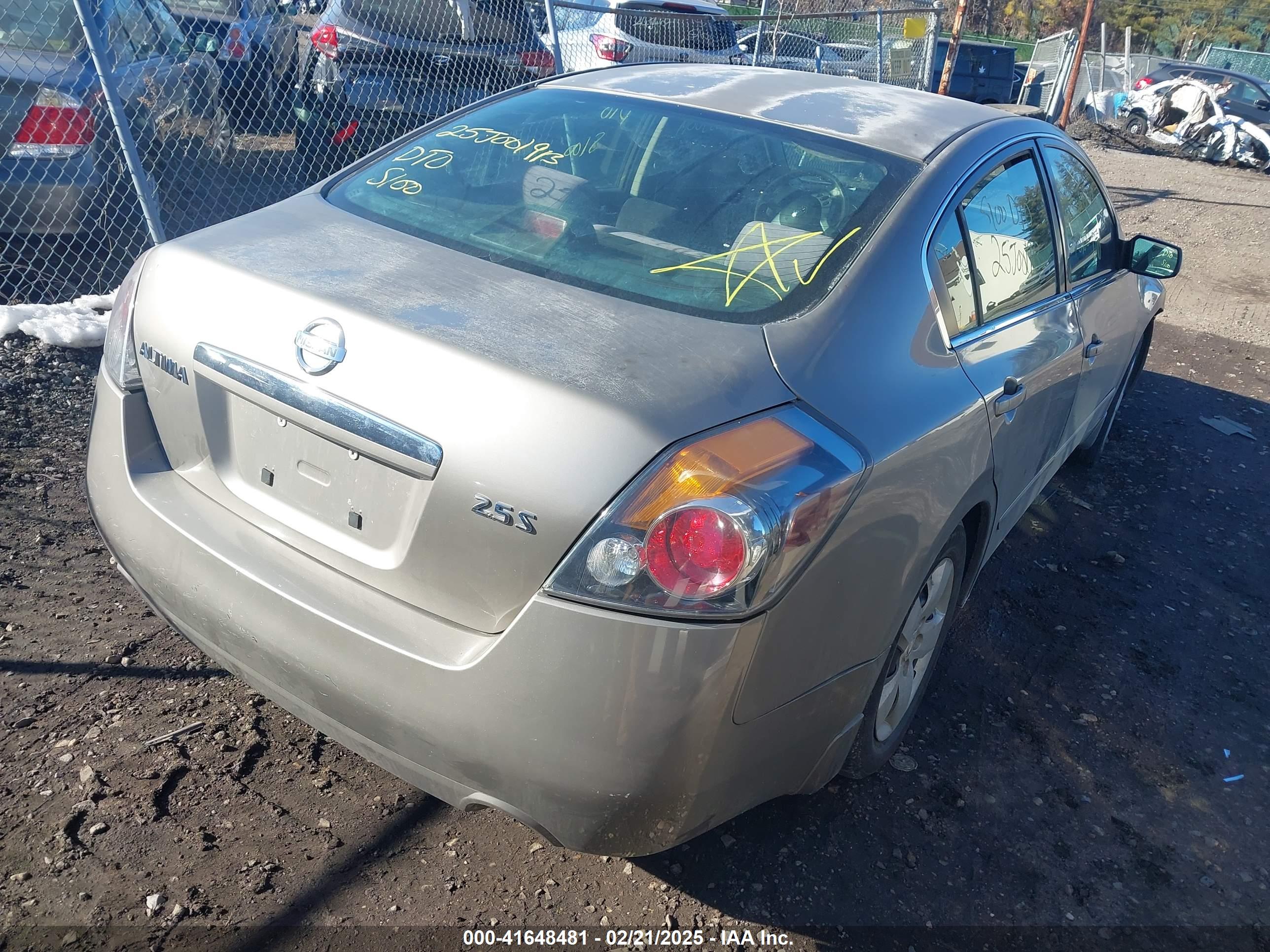 NISSAN ALTIMA image 4