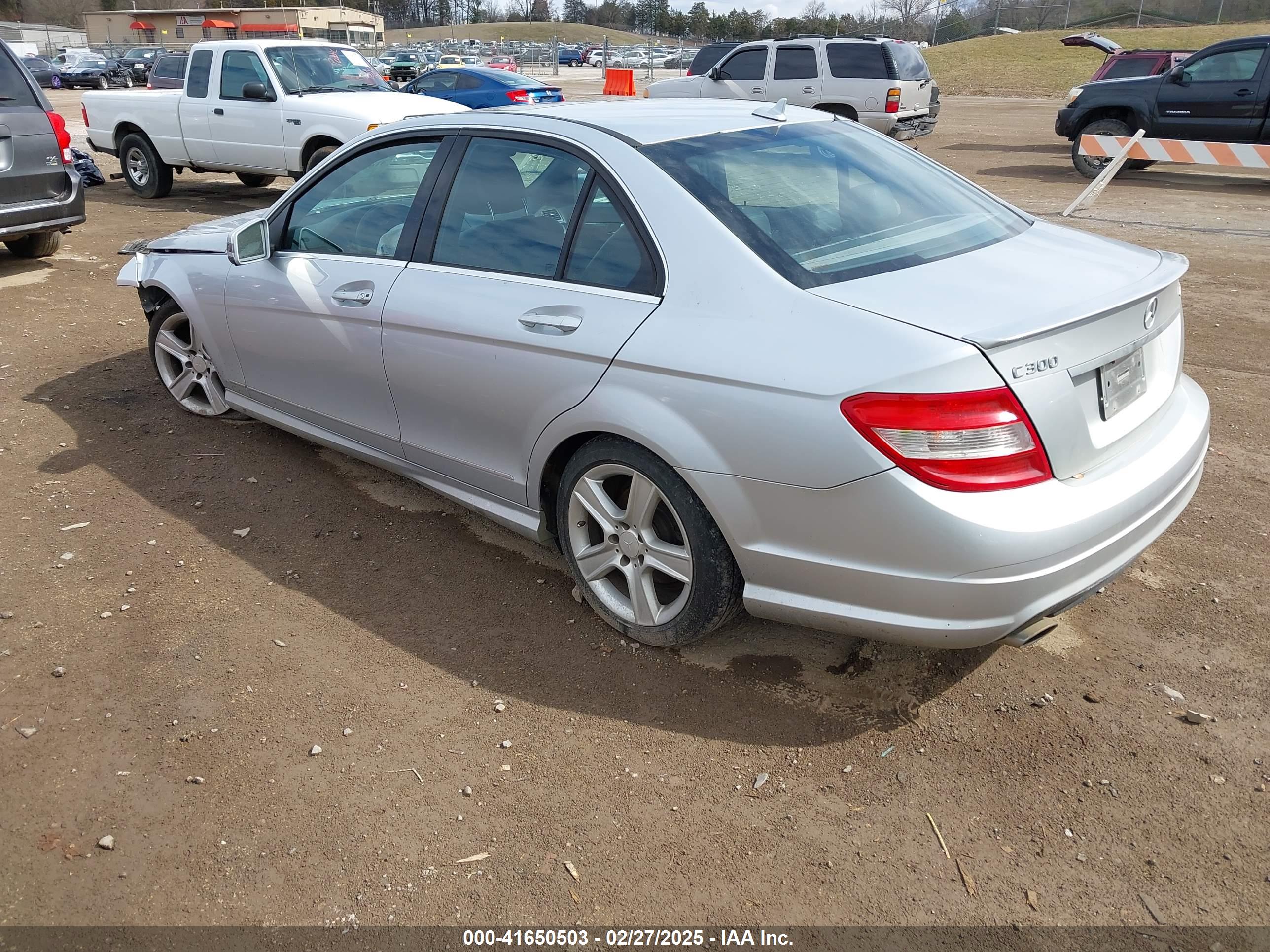 MERCEDES-BENZ C image 3