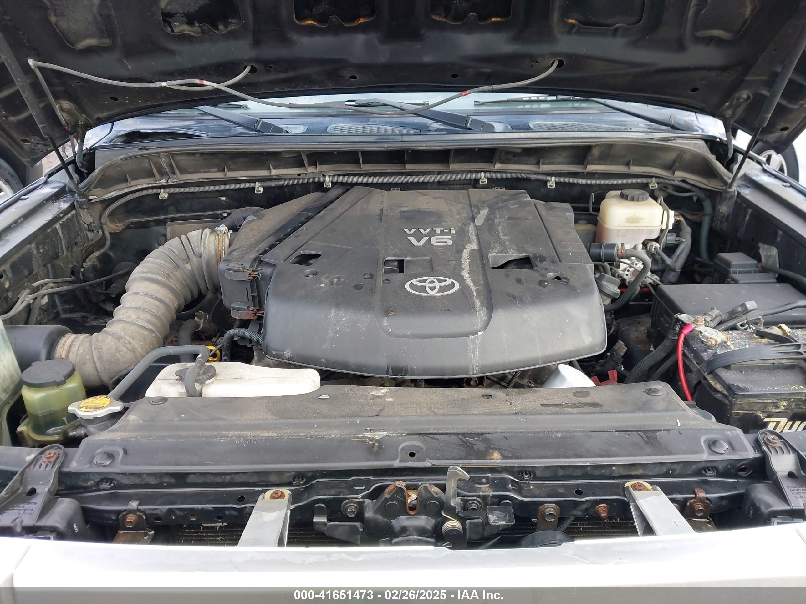 TOYOTA FJ image 10