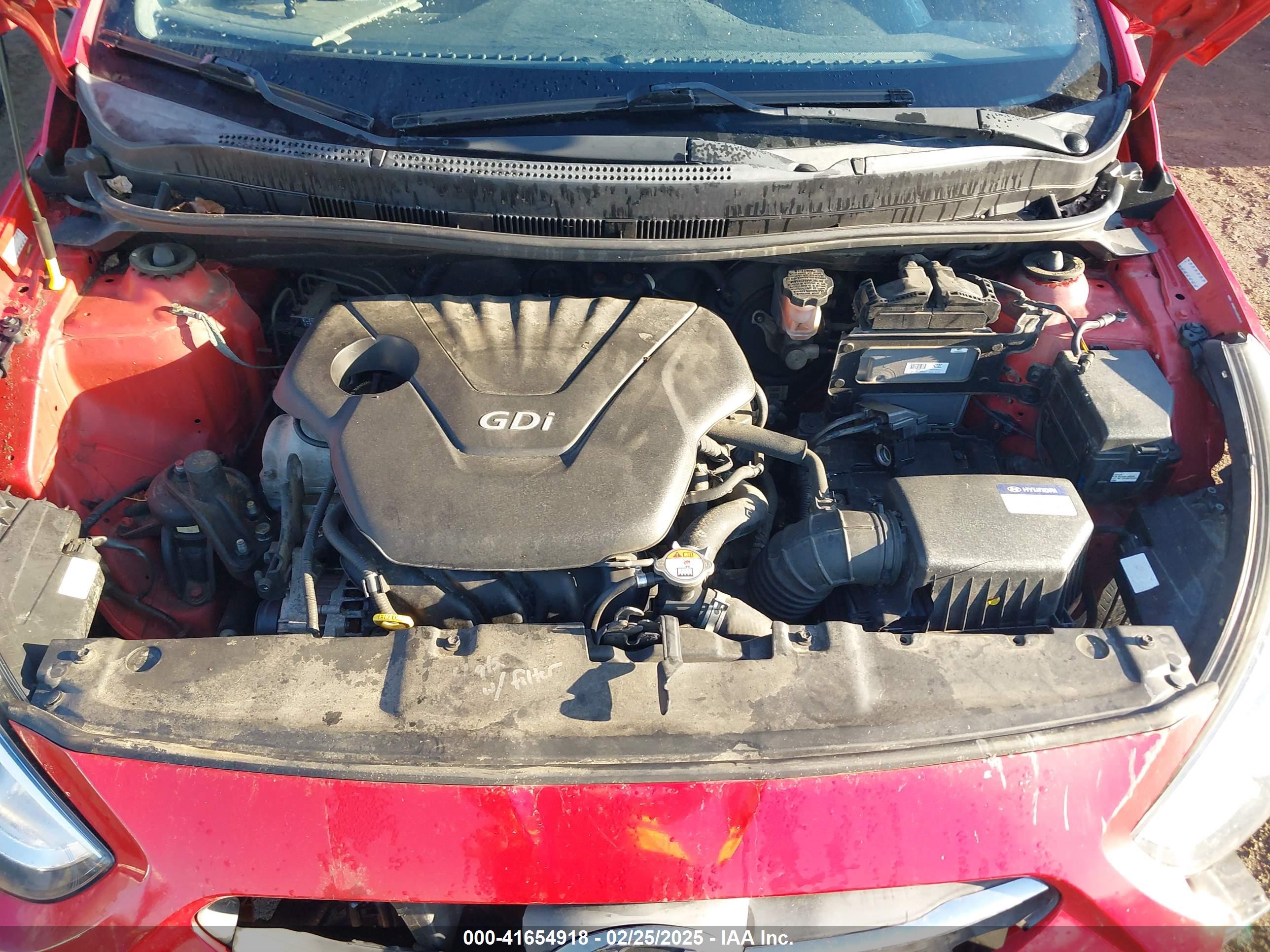 HYUNDAI ACCENT image 10