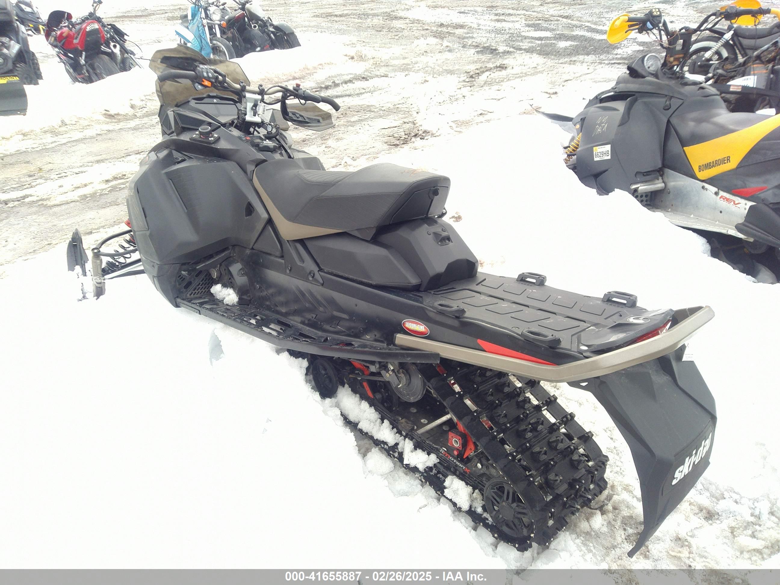 SKI-DOO MACH image 3