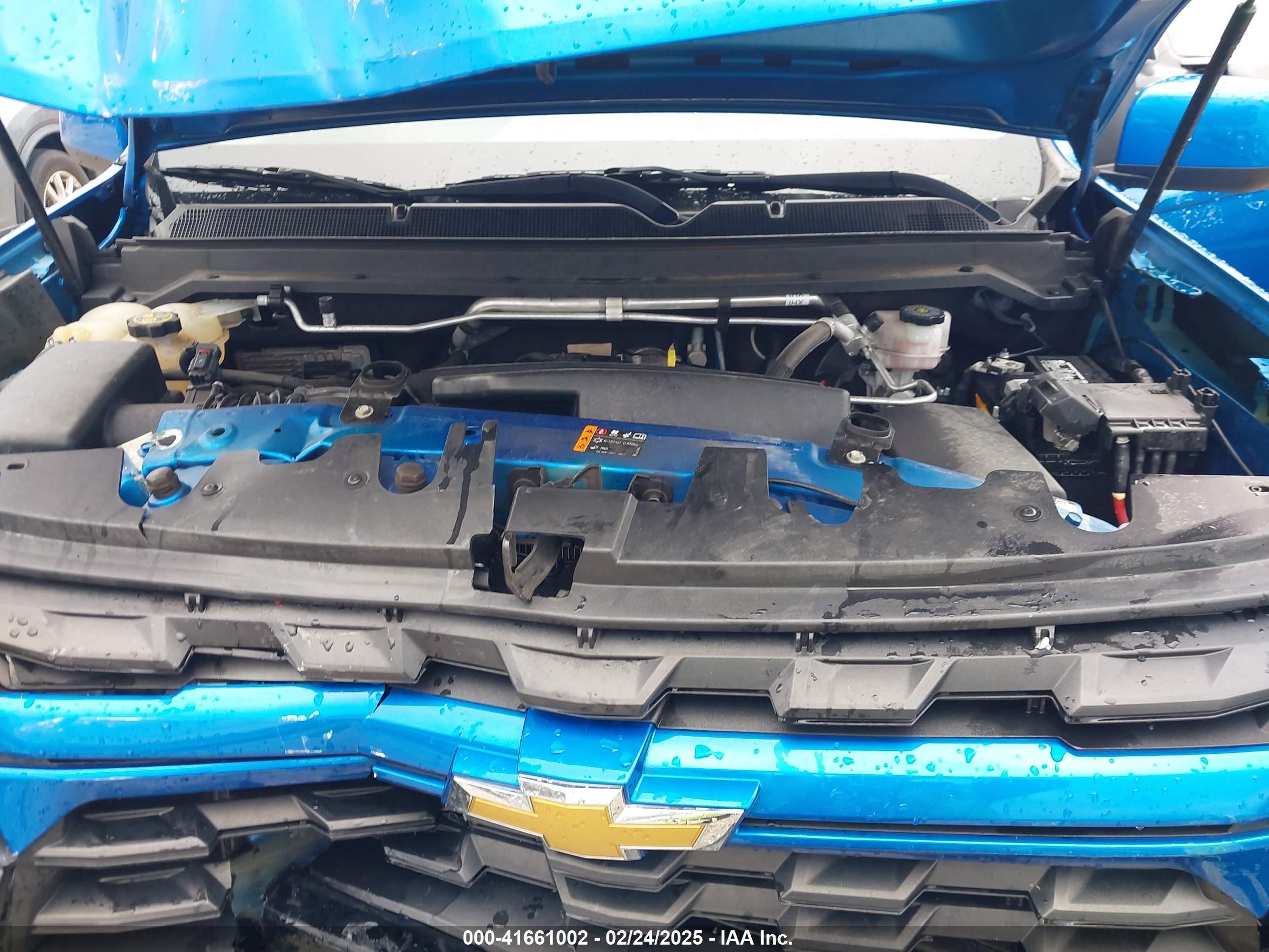 CHEVROLET COLORADO image 10