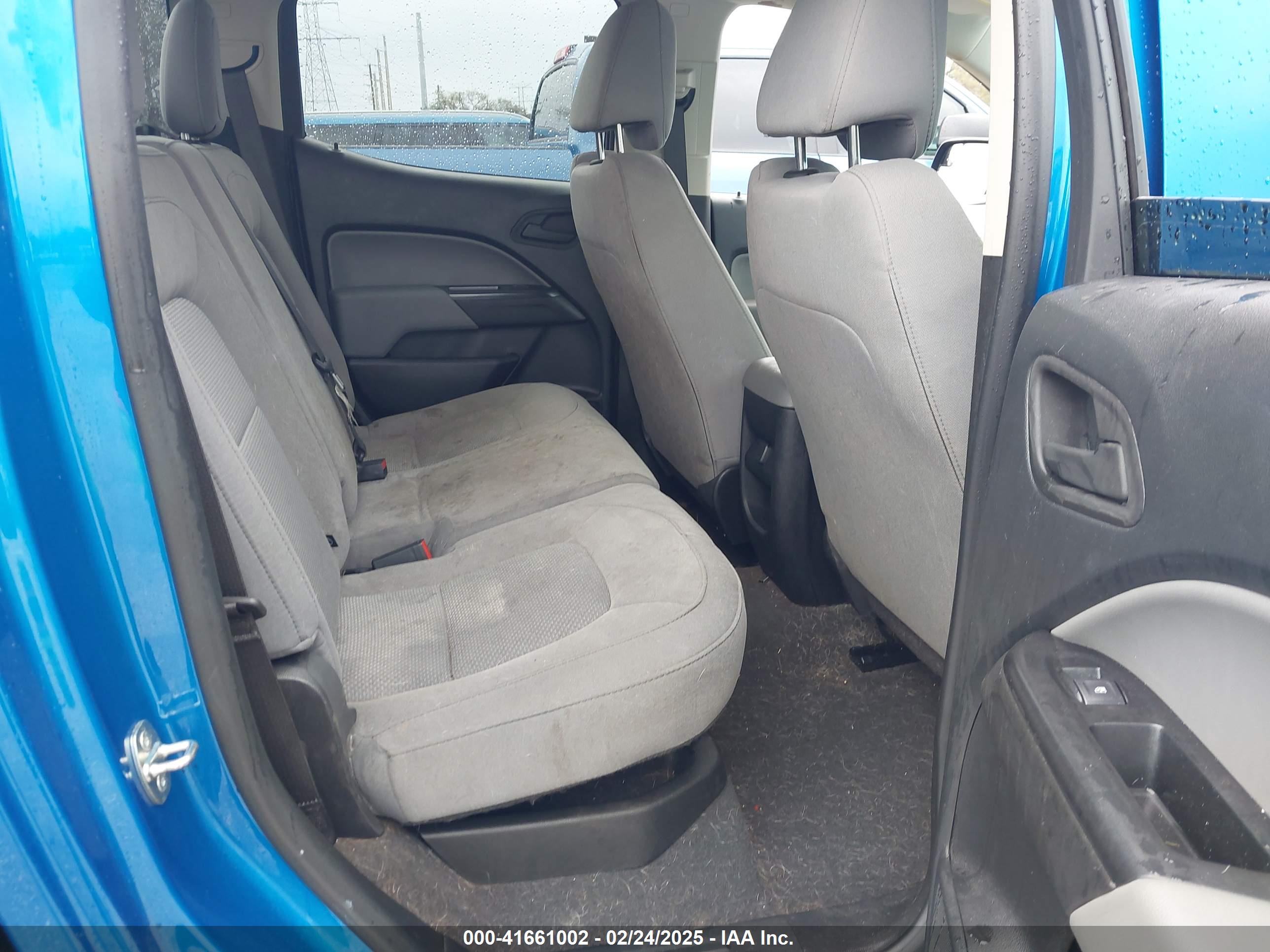 CHEVROLET COLORADO image 8