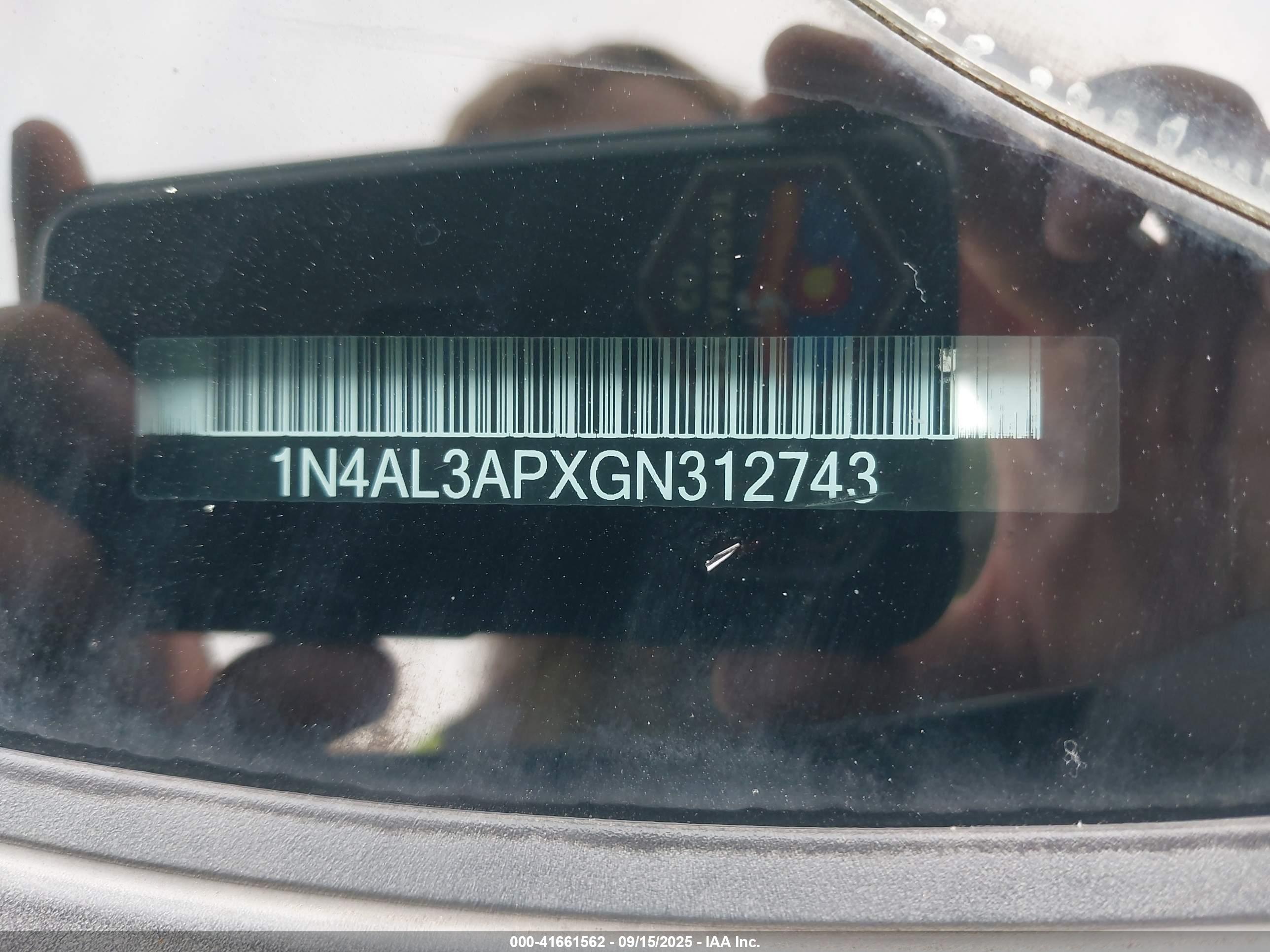 NISSAN ALTIMA image 9