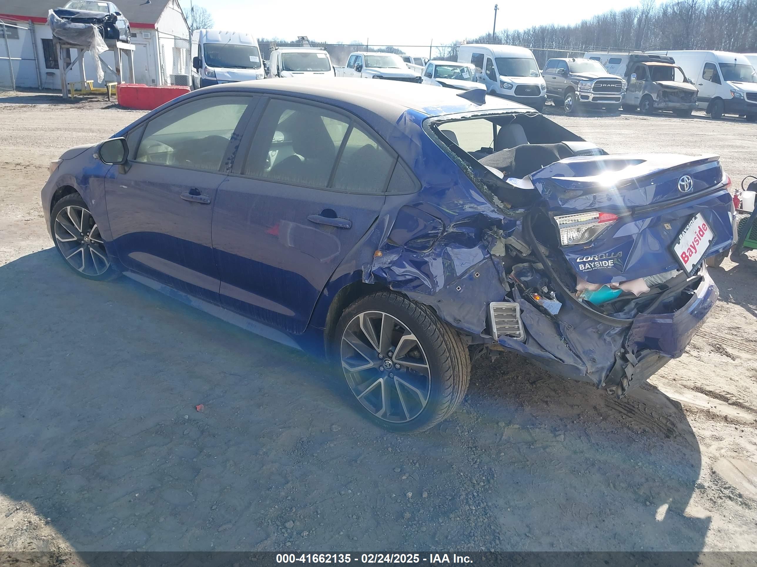 TOYOTA COROLLA image 3