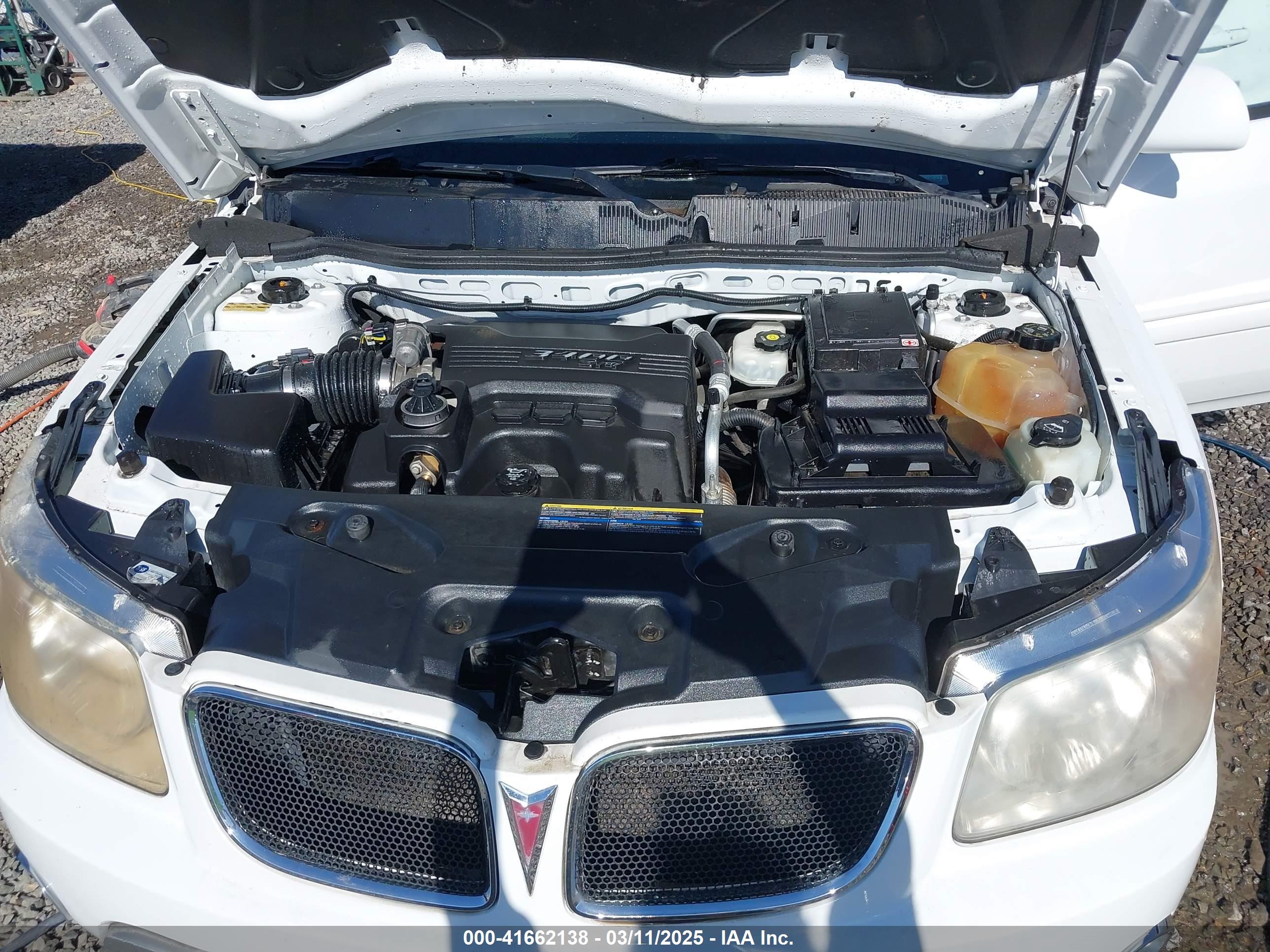 PONTIAC TORRENT image 10