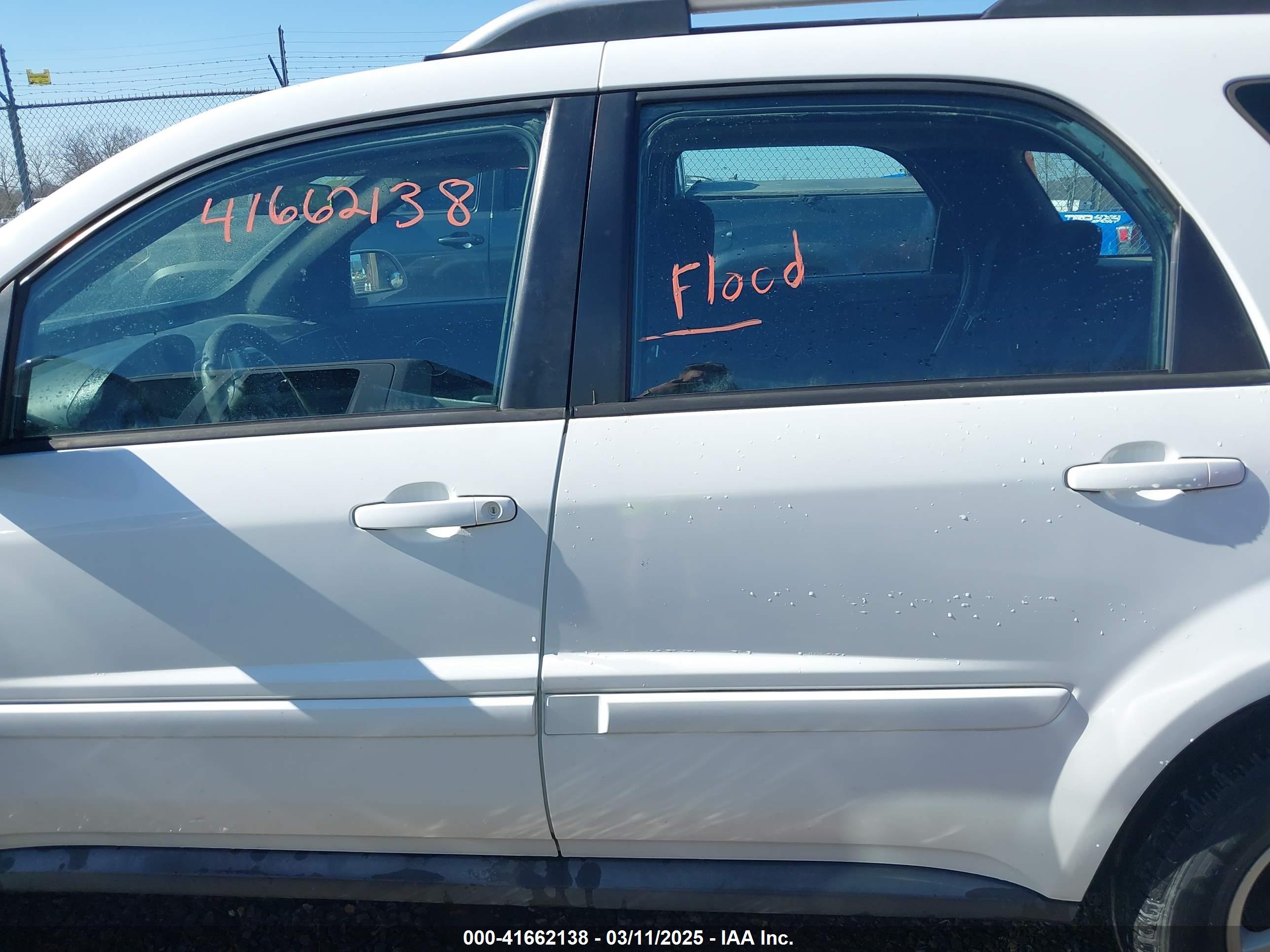PONTIAC TORRENT image 6