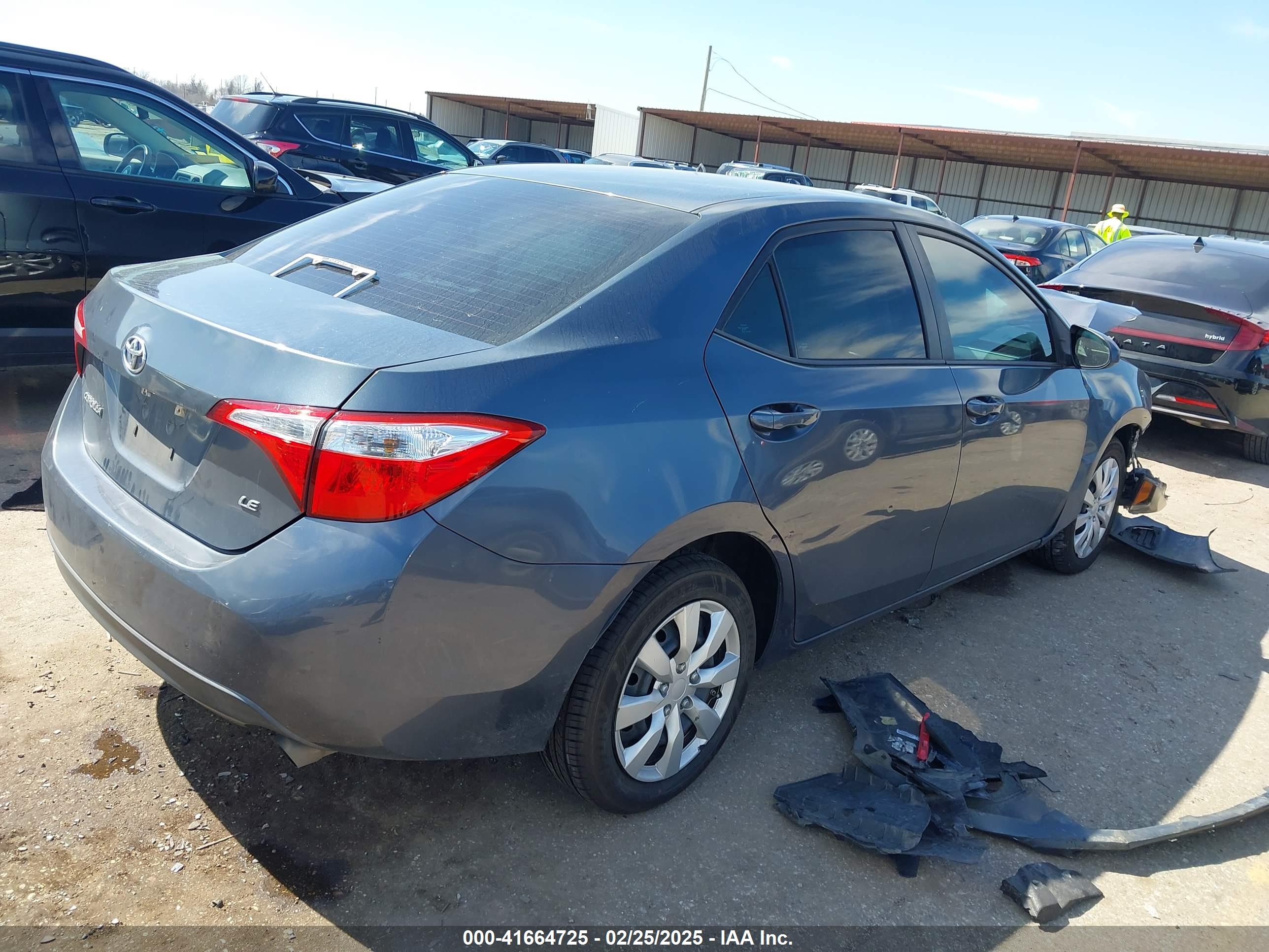 TOYOTA COROLLA image 4