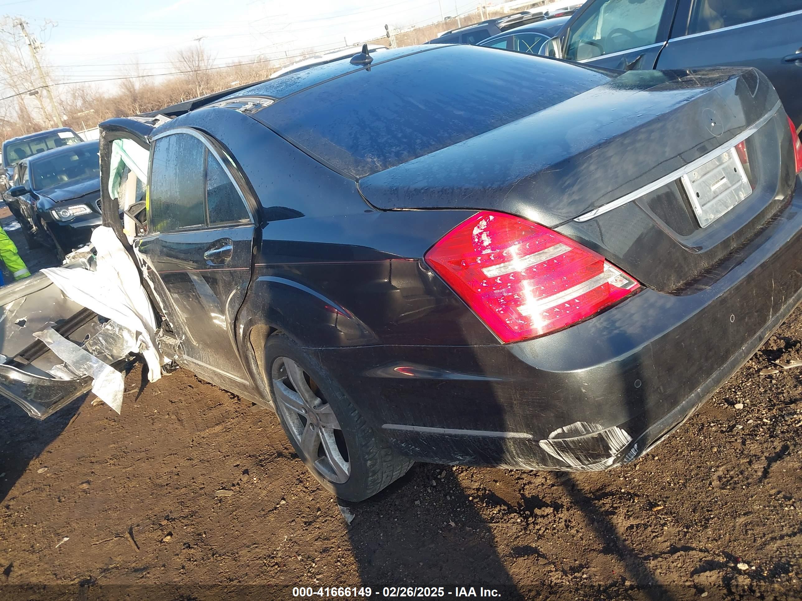 MERCEDES-BENZ S image 3