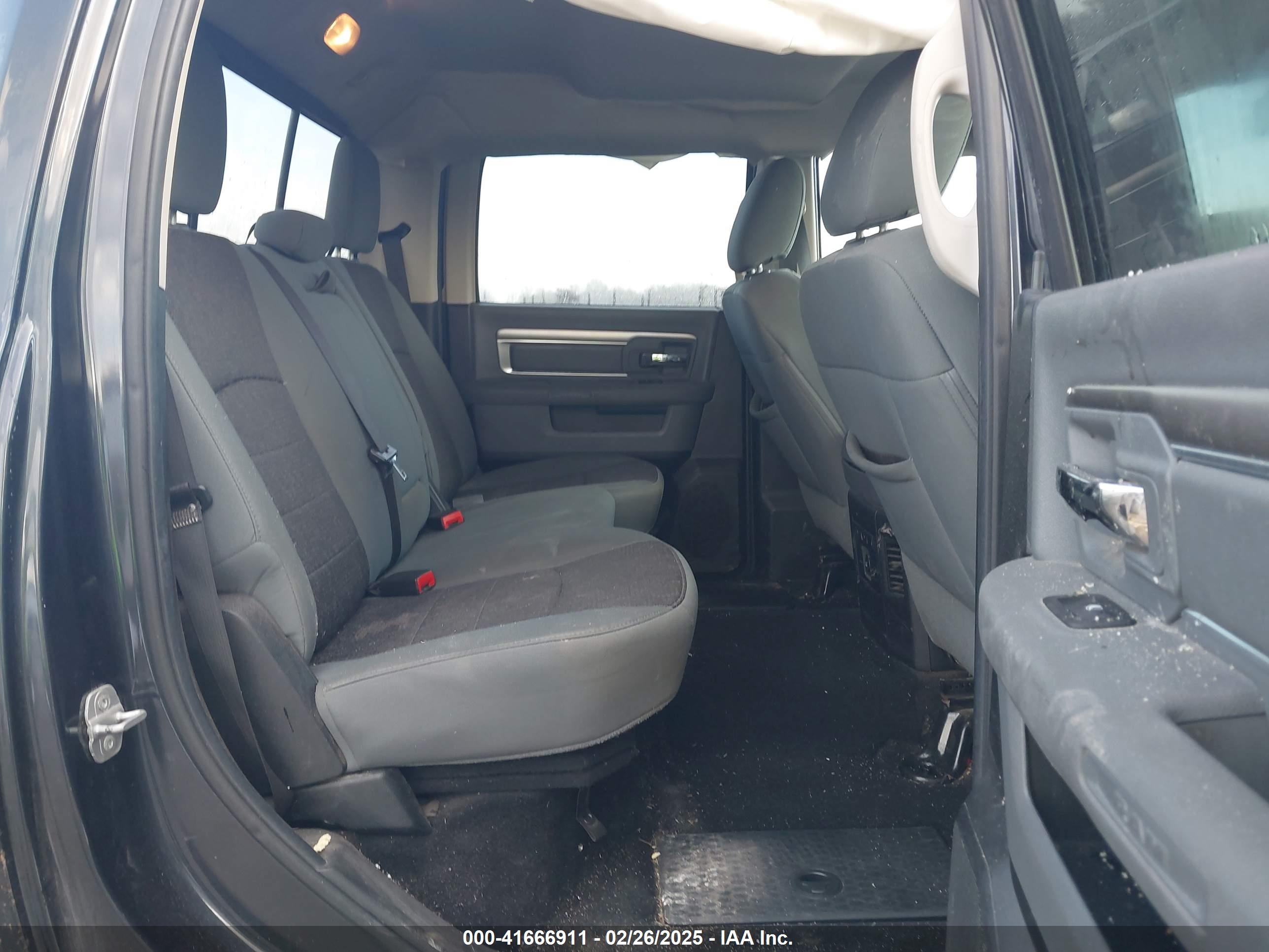 RAM 1500 image 8