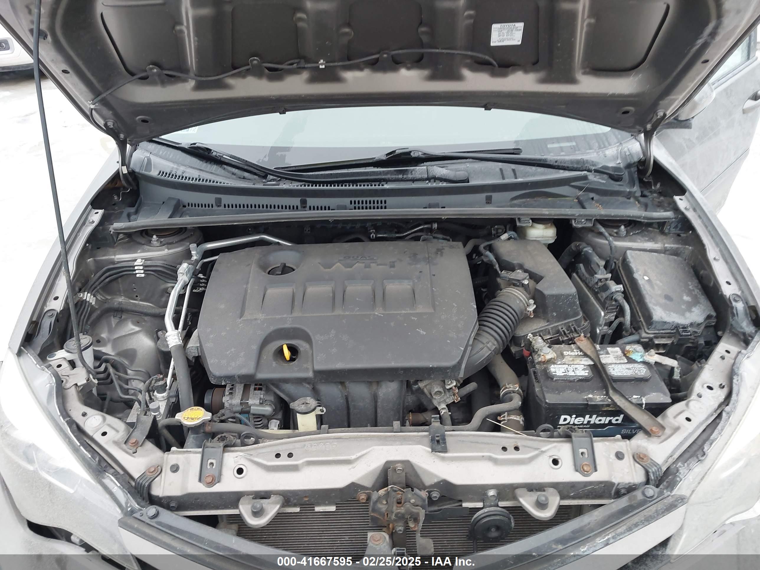 TOYOTA COROLLA image 10