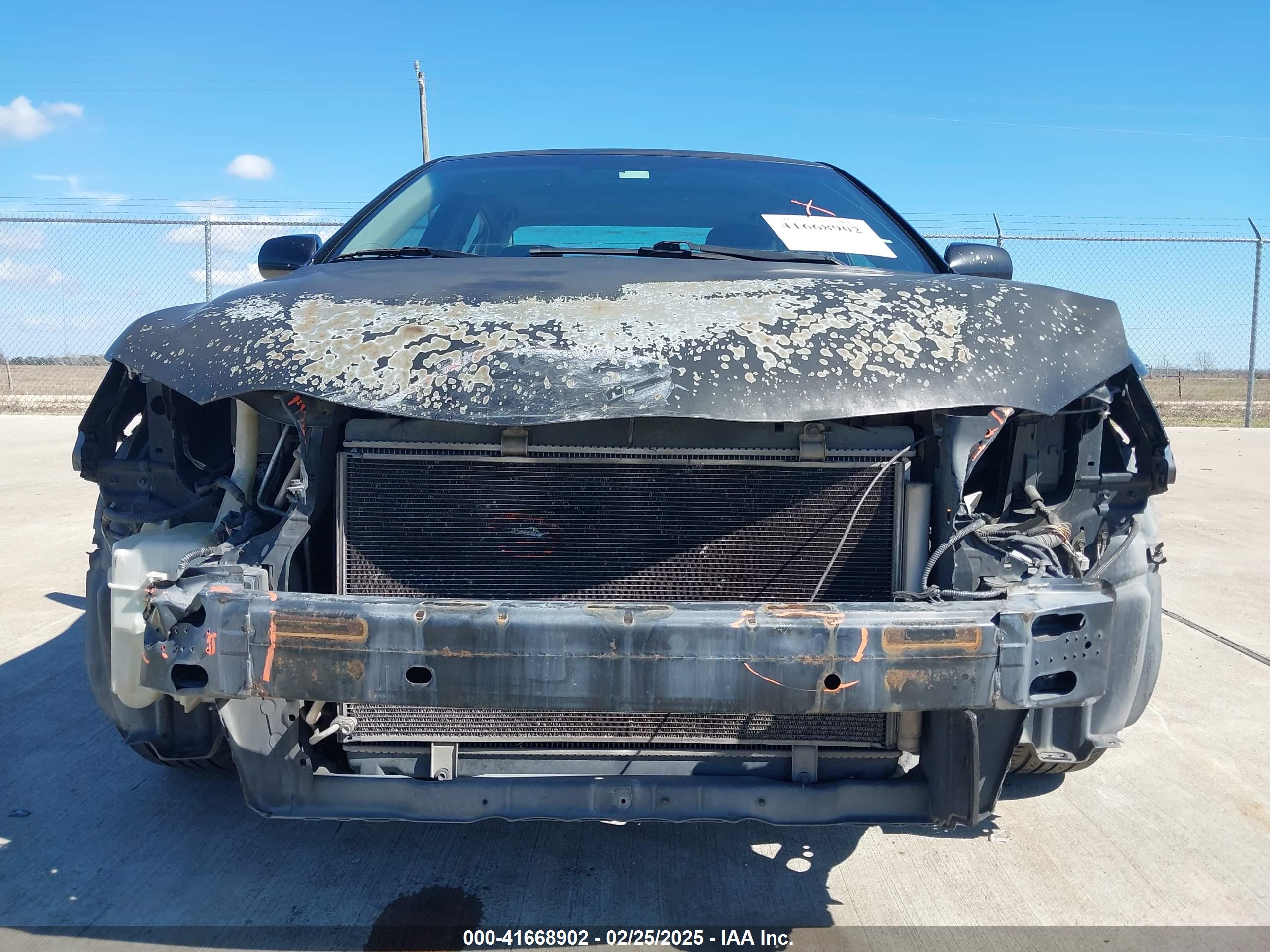 TOYOTA CAMRY image 6