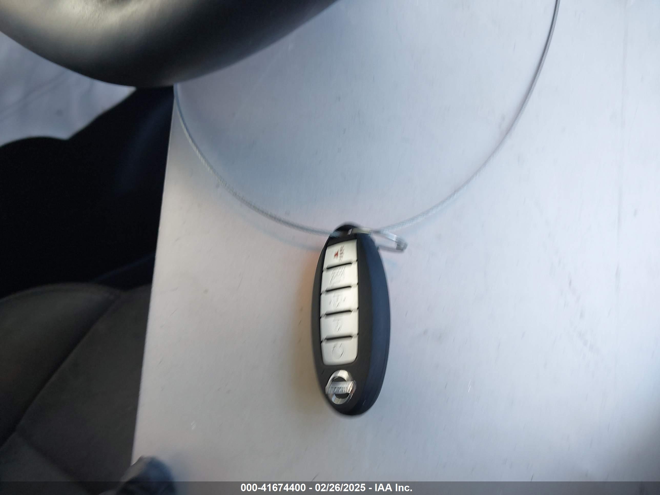 NISSAN ROGUE image 11