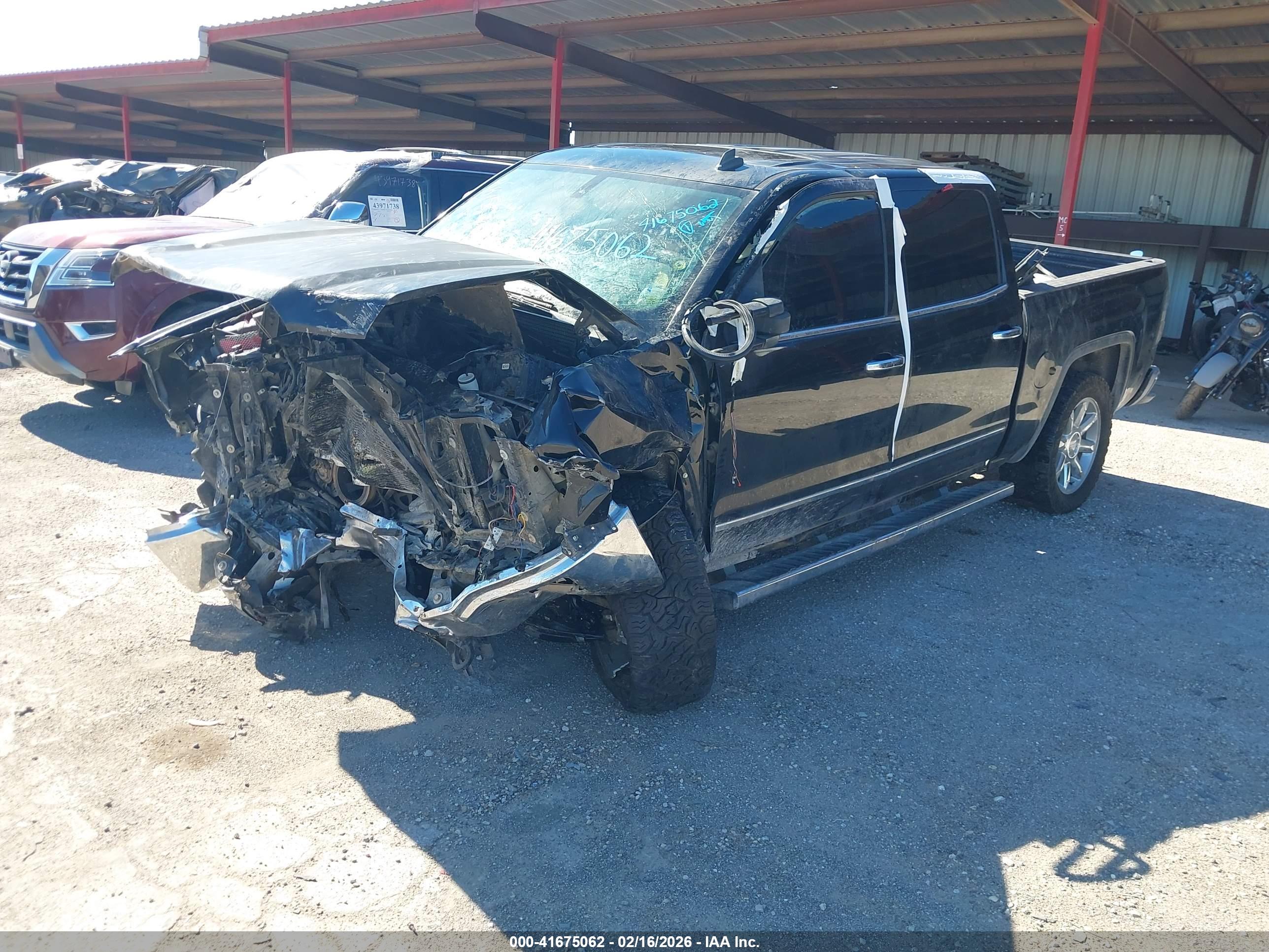 GMC SIERRA image 2