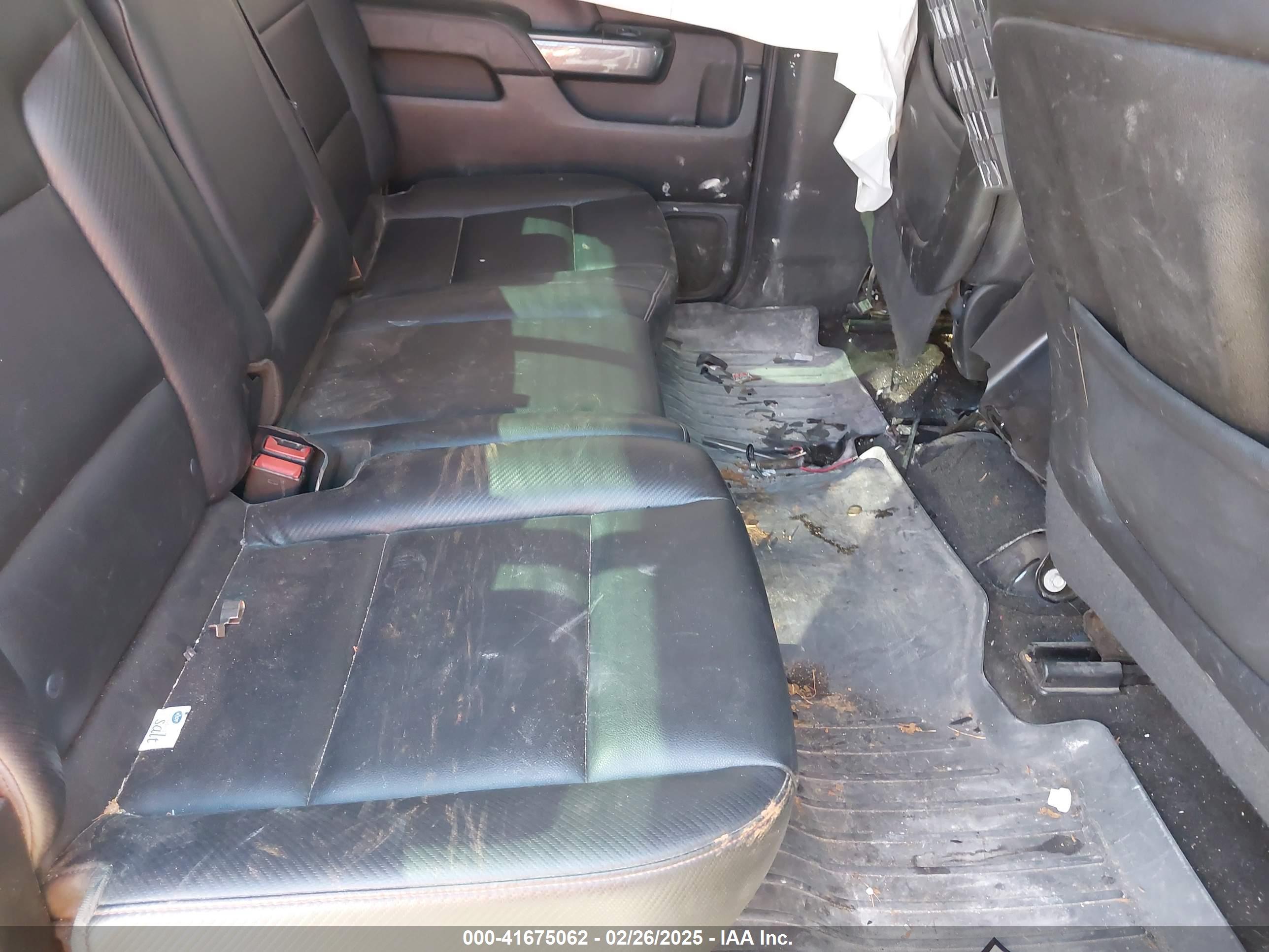 GMC SIERRA image 8
