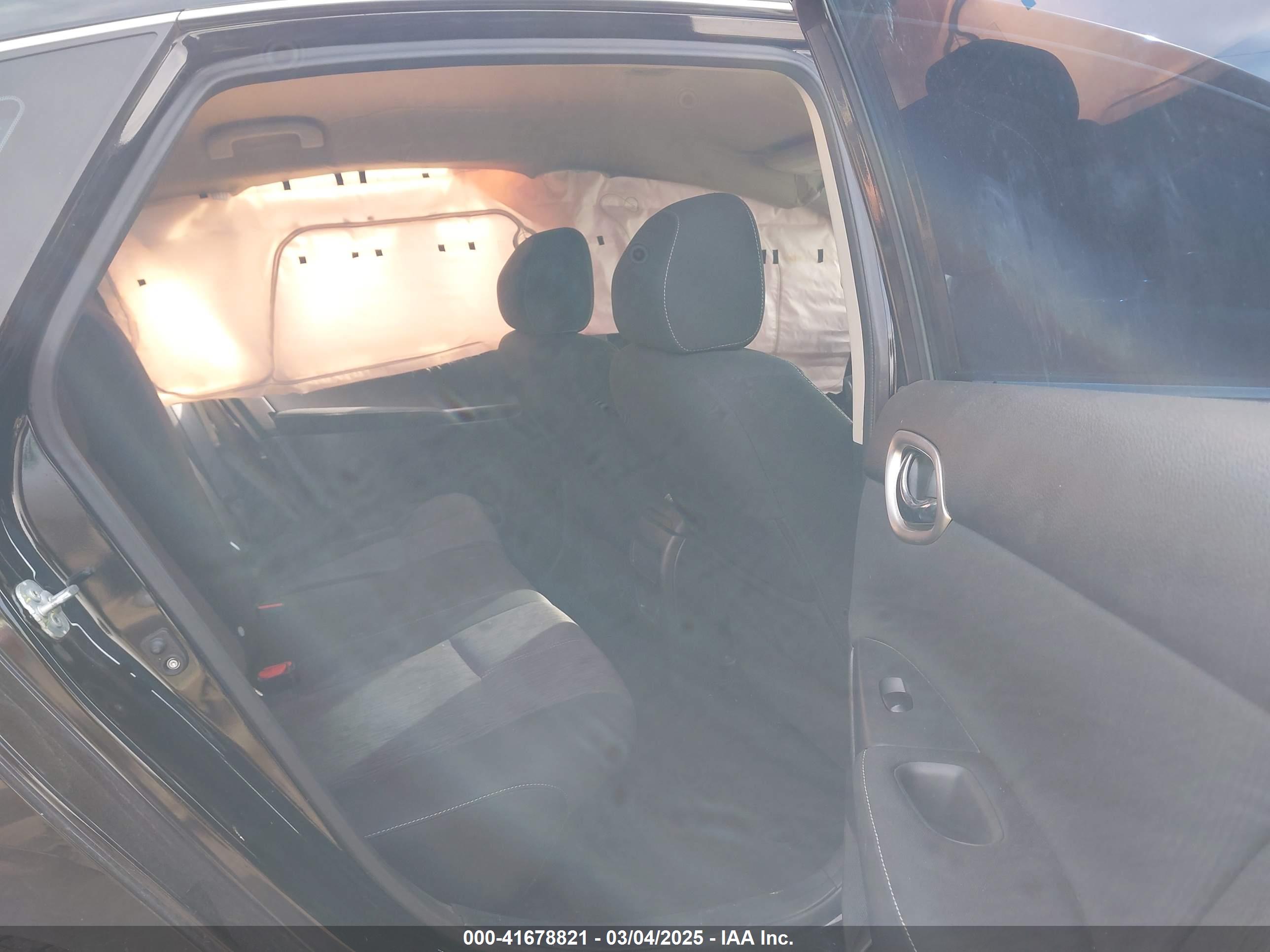 NISSAN SENTRA image 8