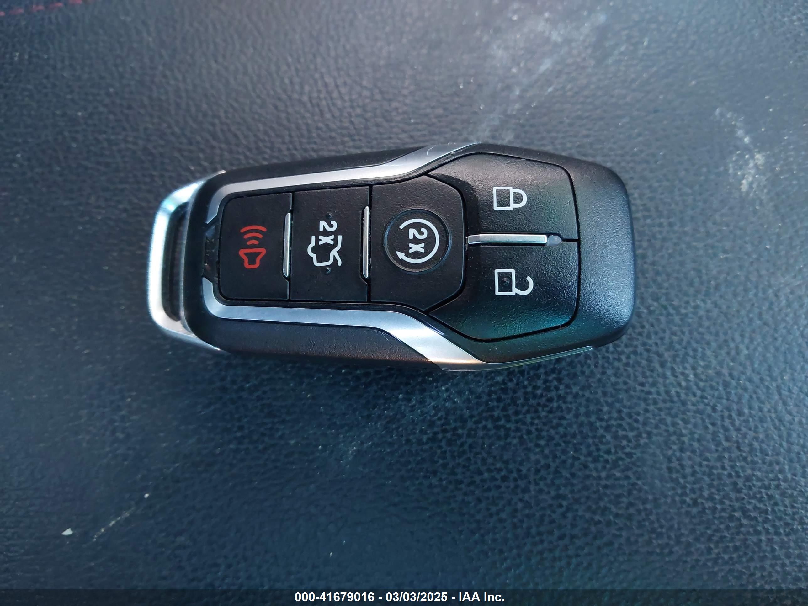 FORD EXPLORER image 11