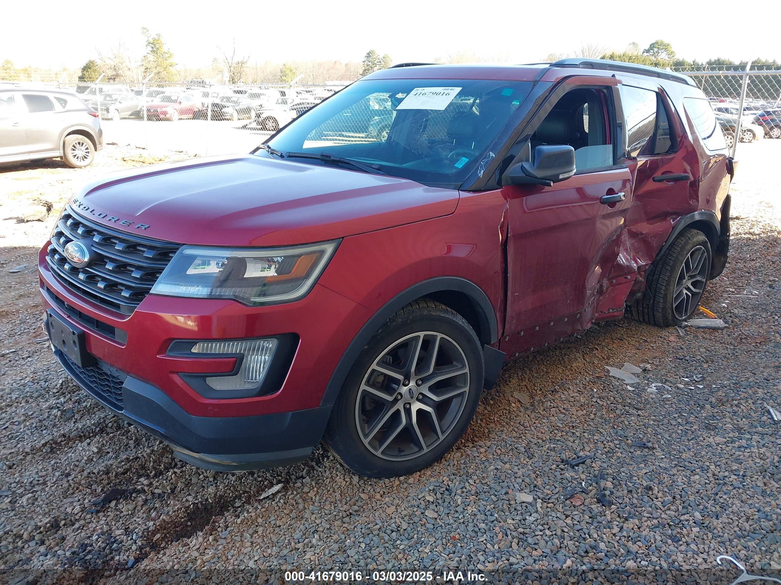 FORD EXPLORER image 2