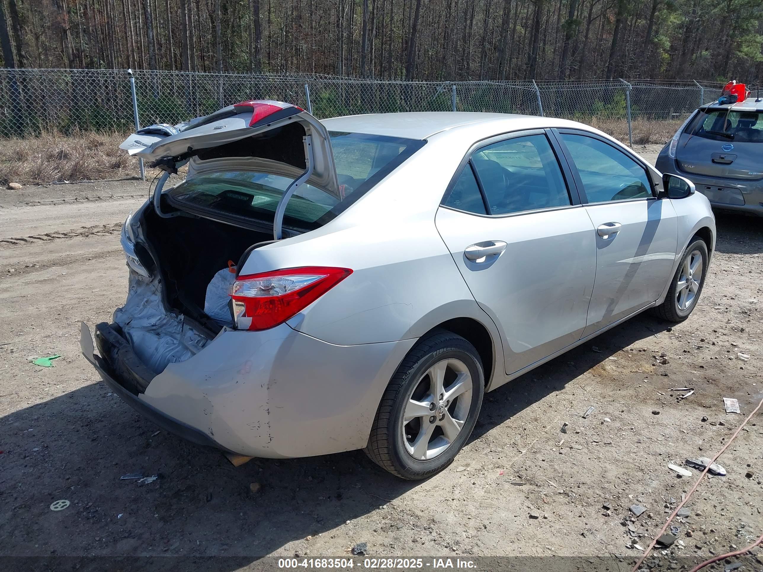 TOYOTA COROLLA image 4