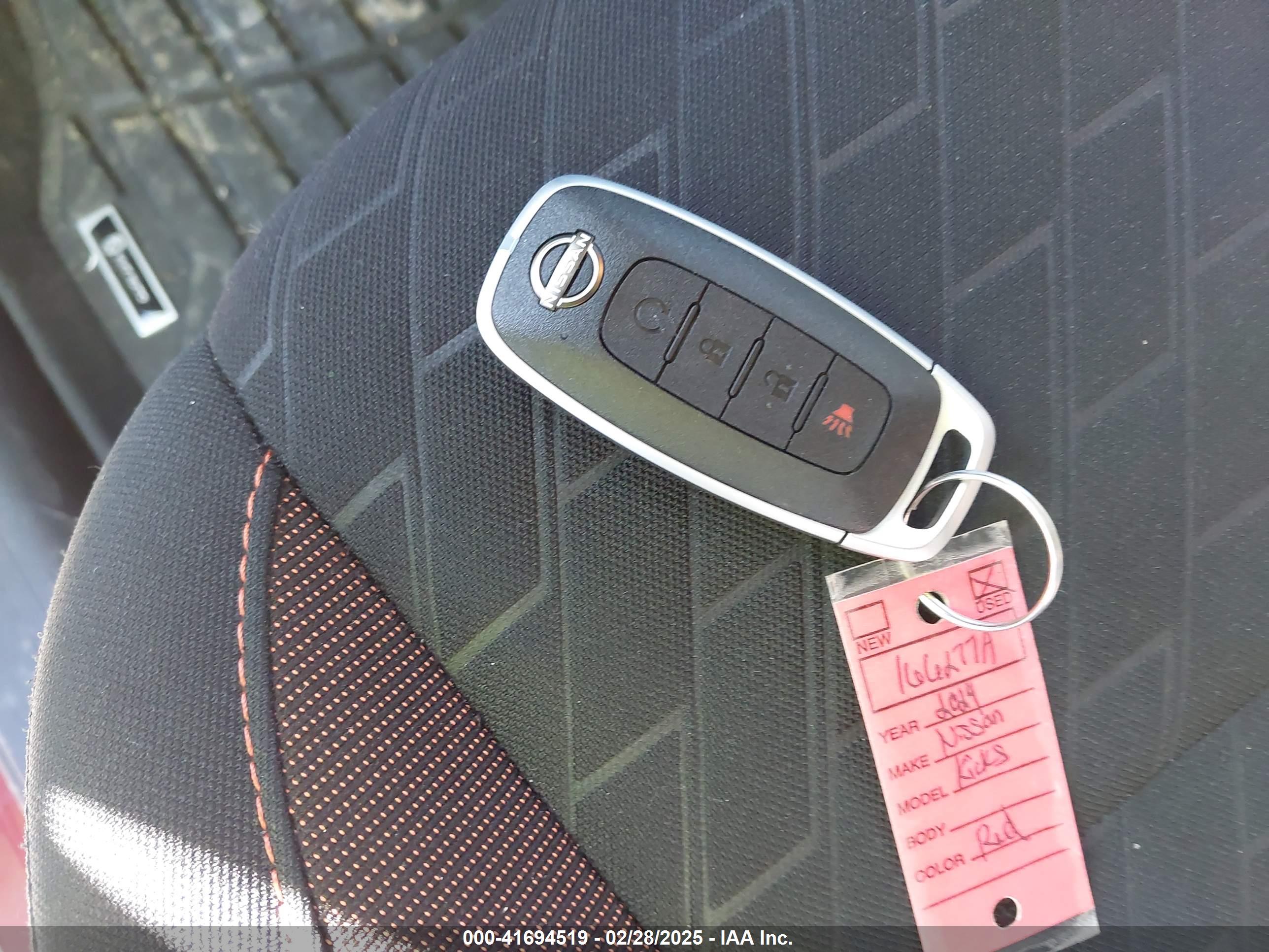 NISSAN KICKS image 11