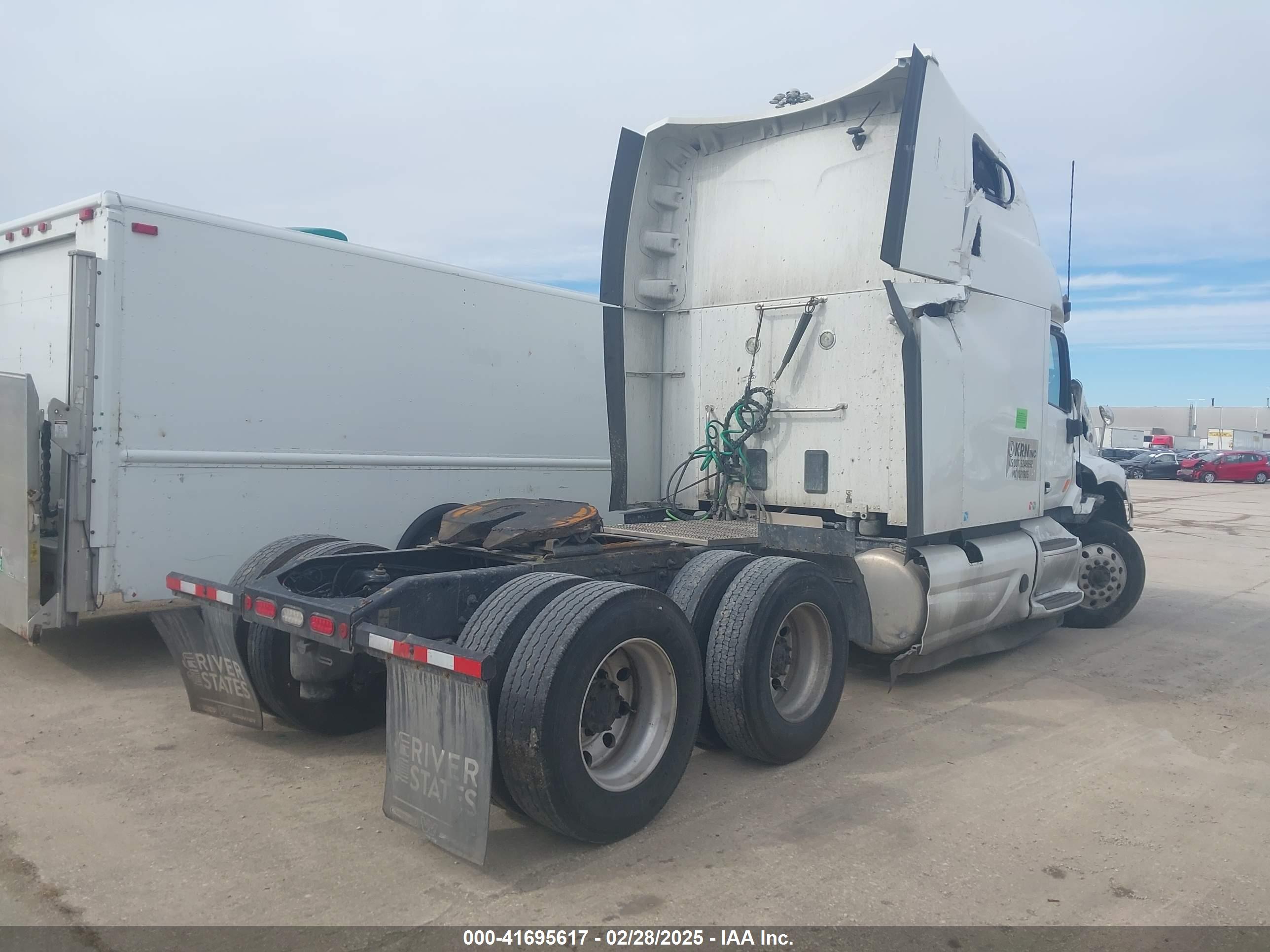 PETERBILT 579 image 4