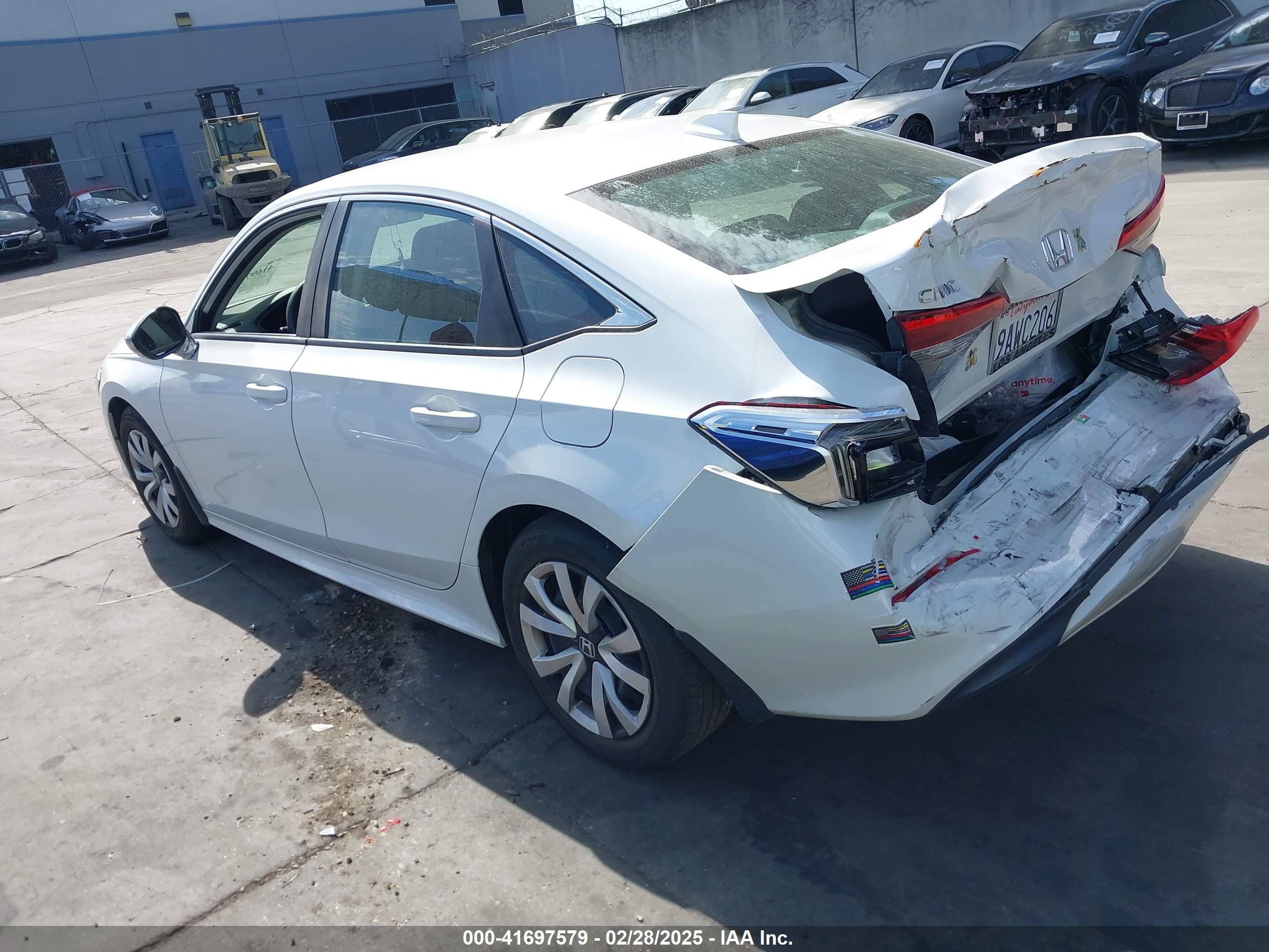 HONDA CIVIC image 3