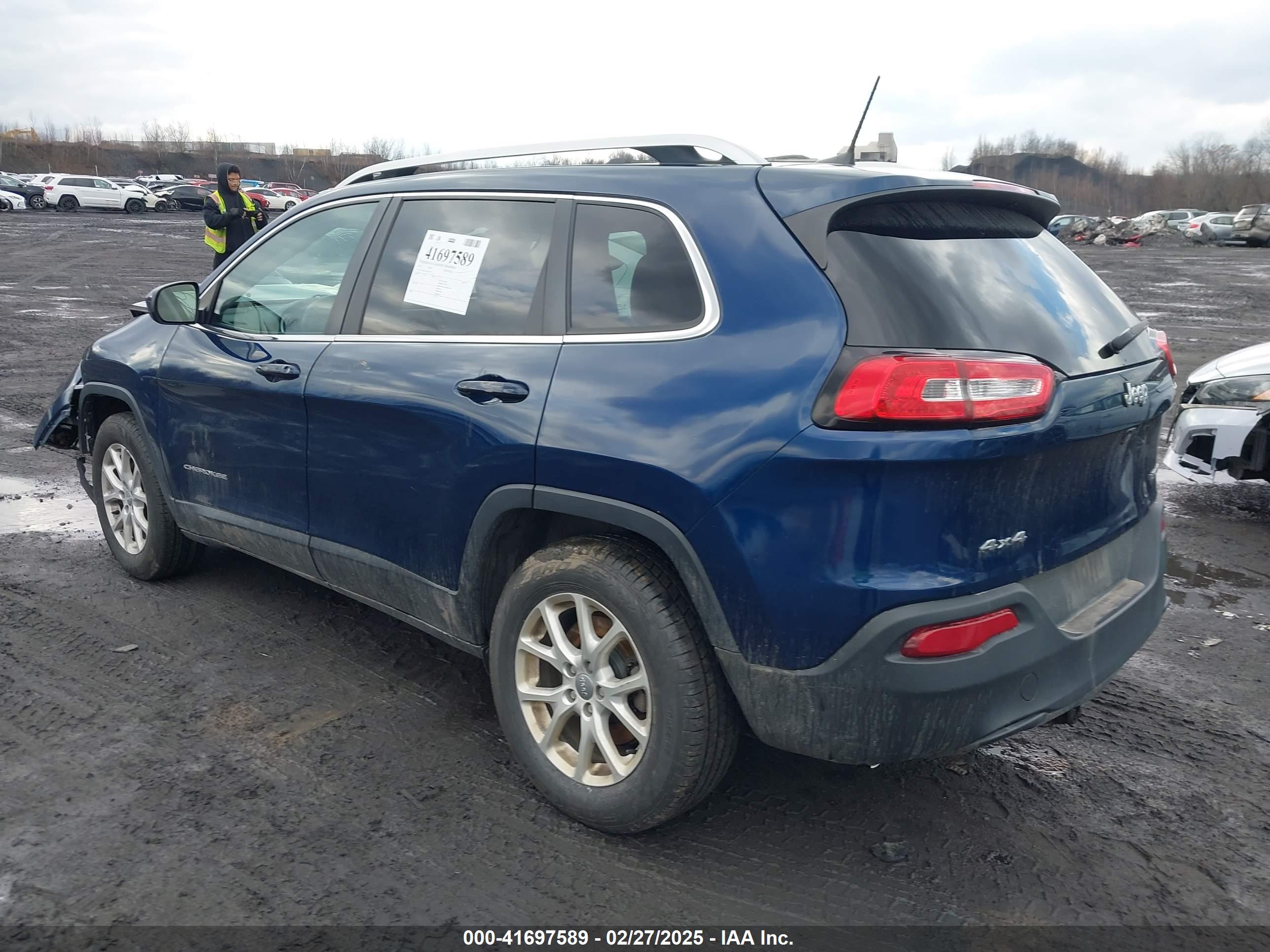 JEEP CHEROKEE image 3
