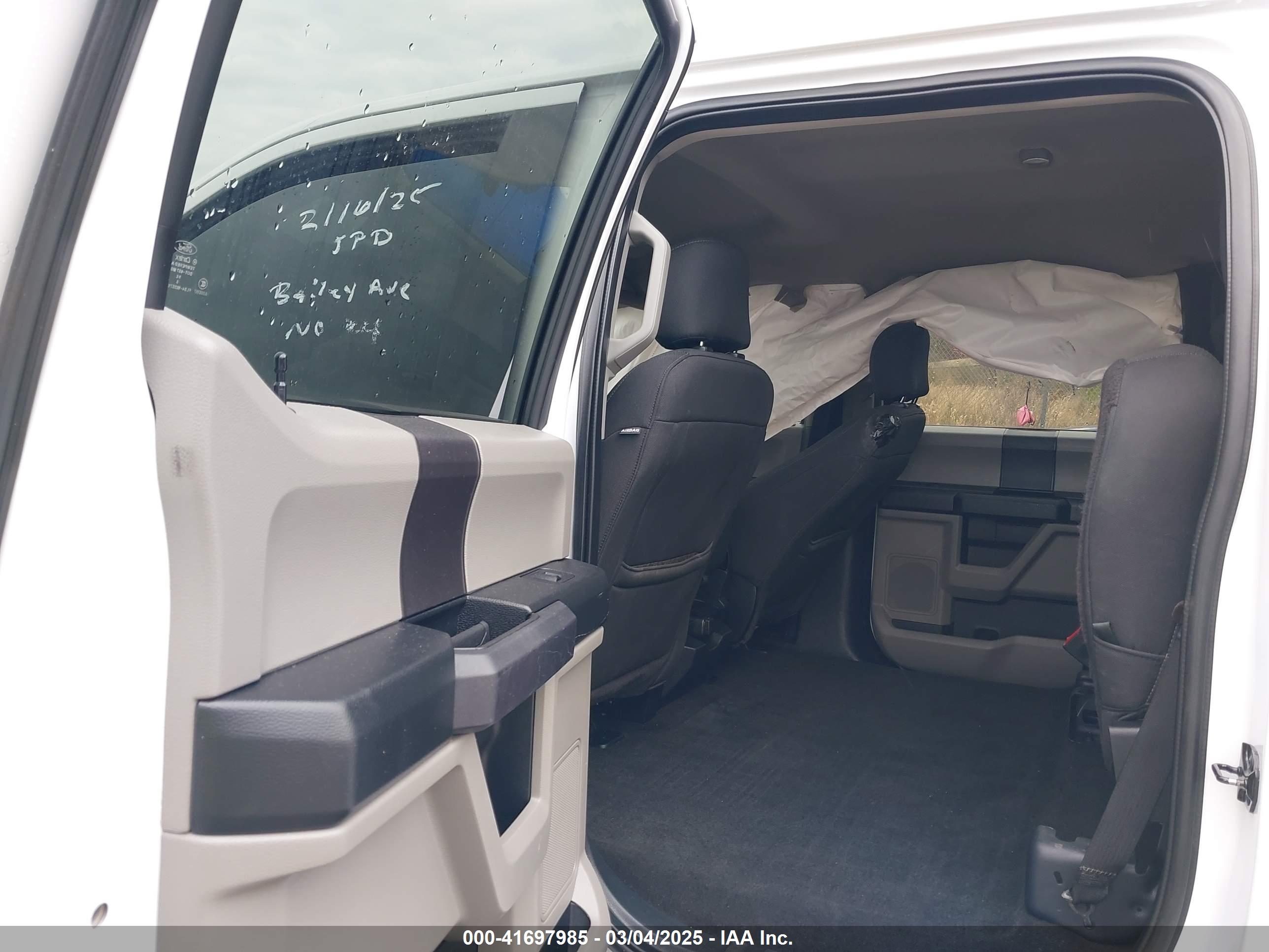 FORD F-150 image 8
