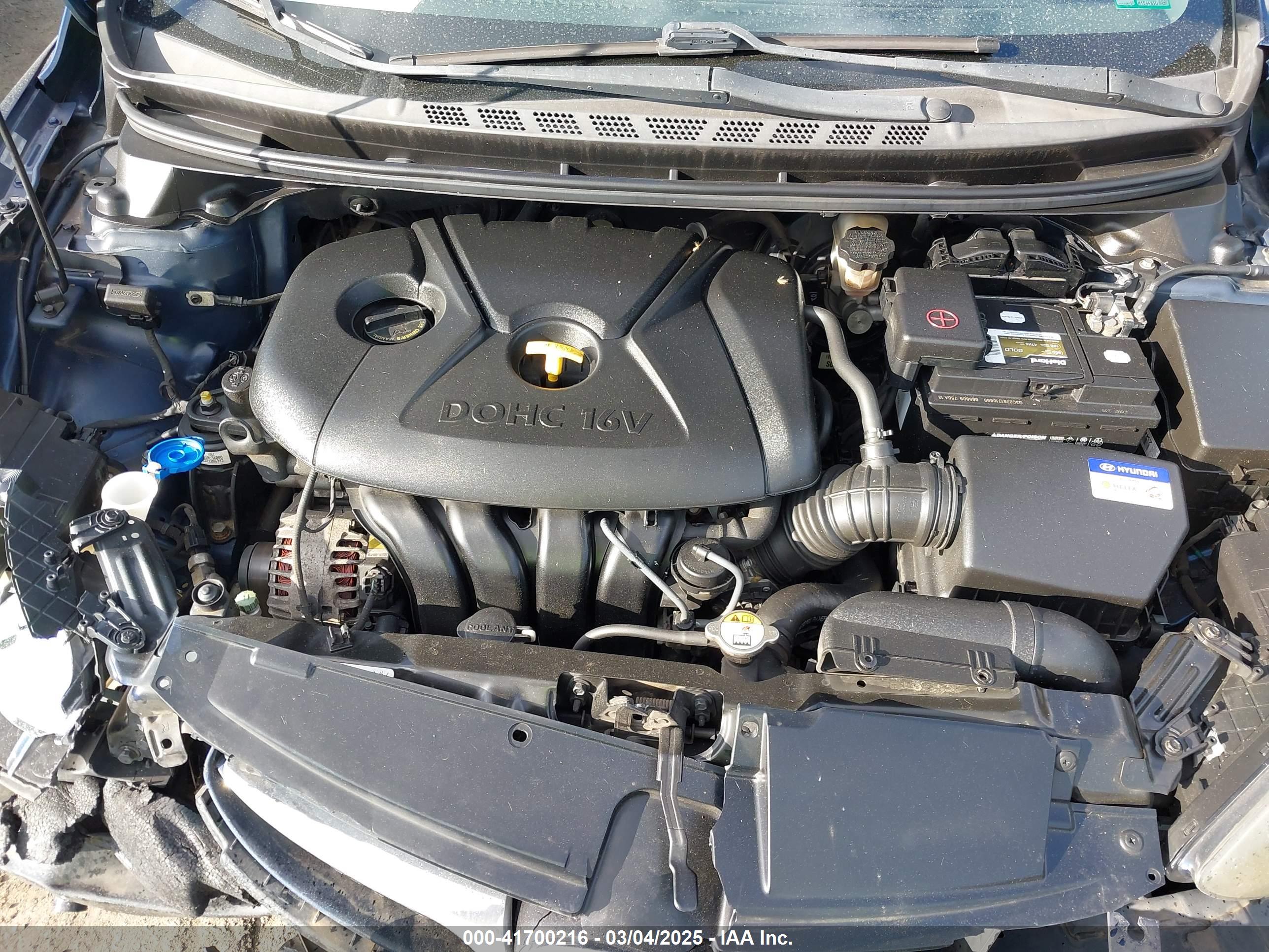 HYUNDAI ELANTRA image 10