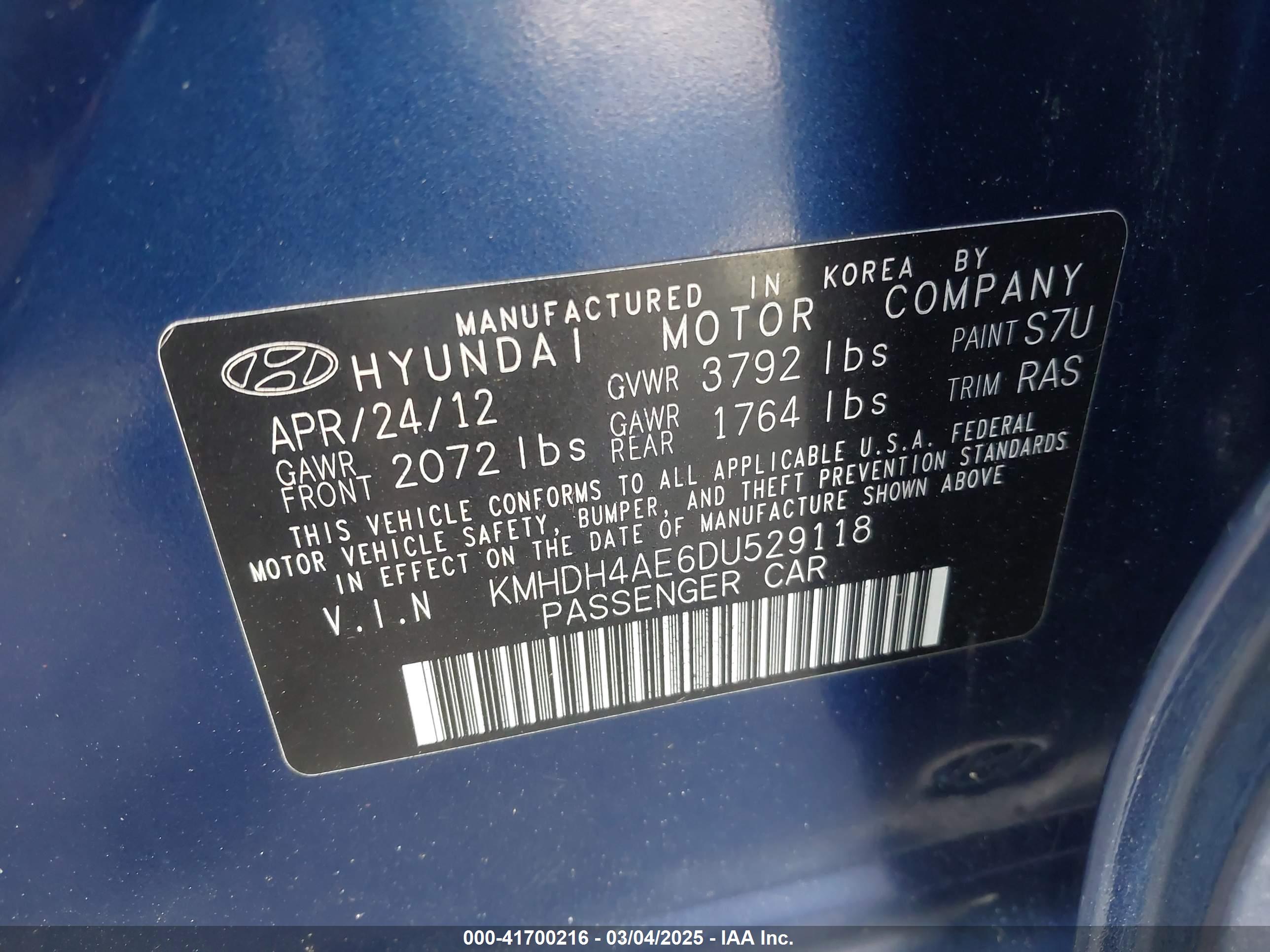 HYUNDAI ELANTRA image 9