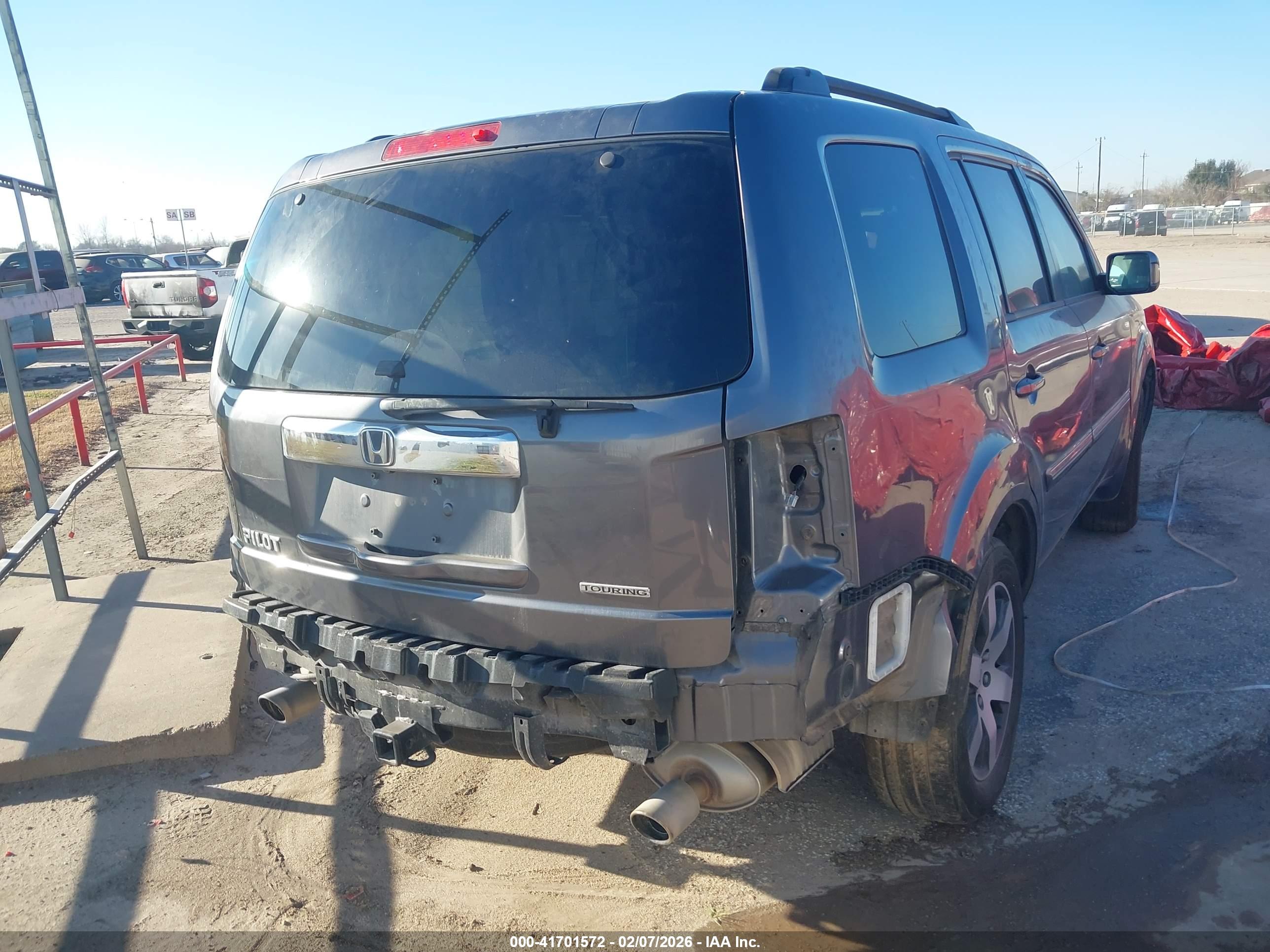HONDA PILOT image 4