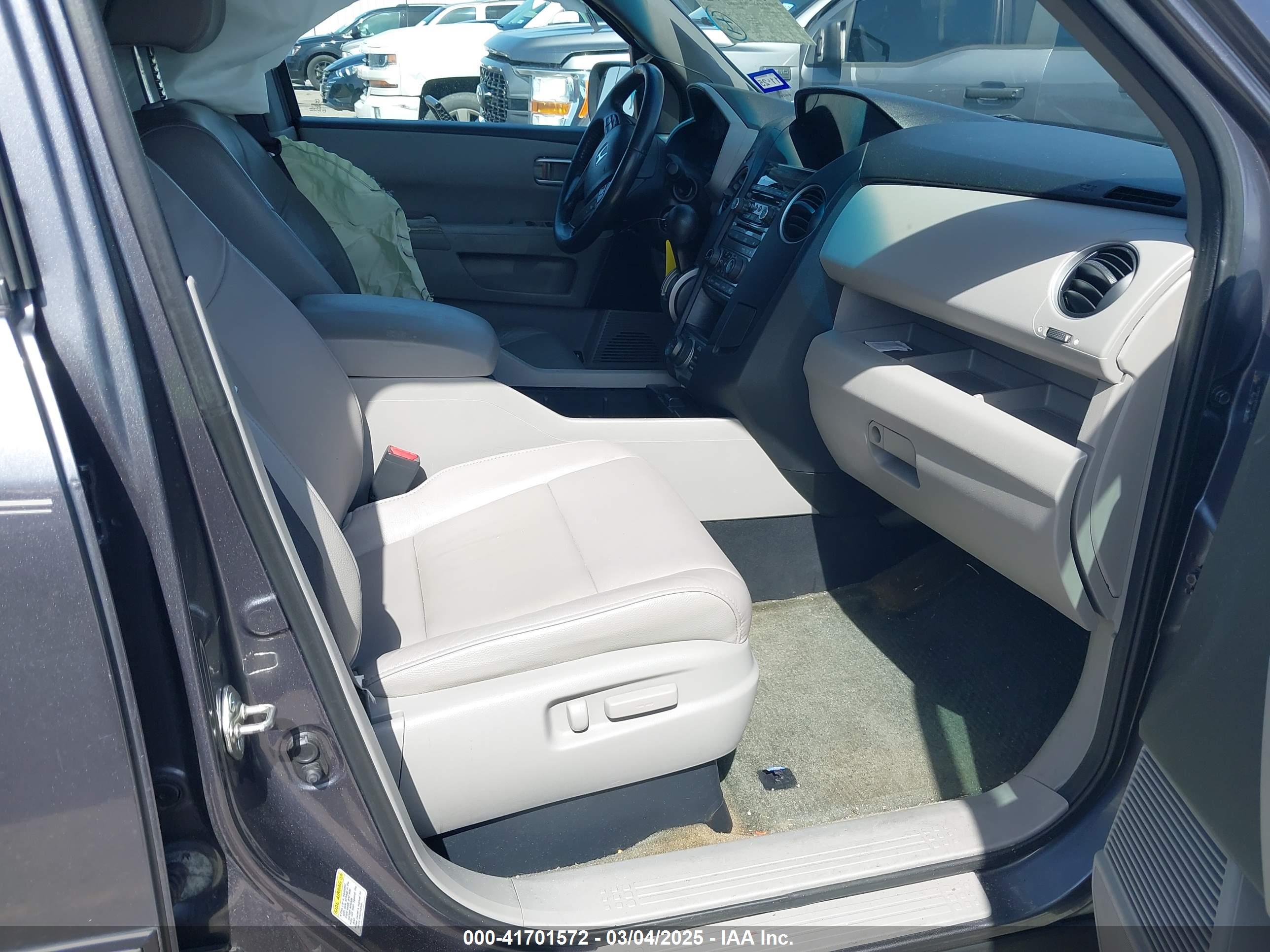 HONDA PILOT image 5
