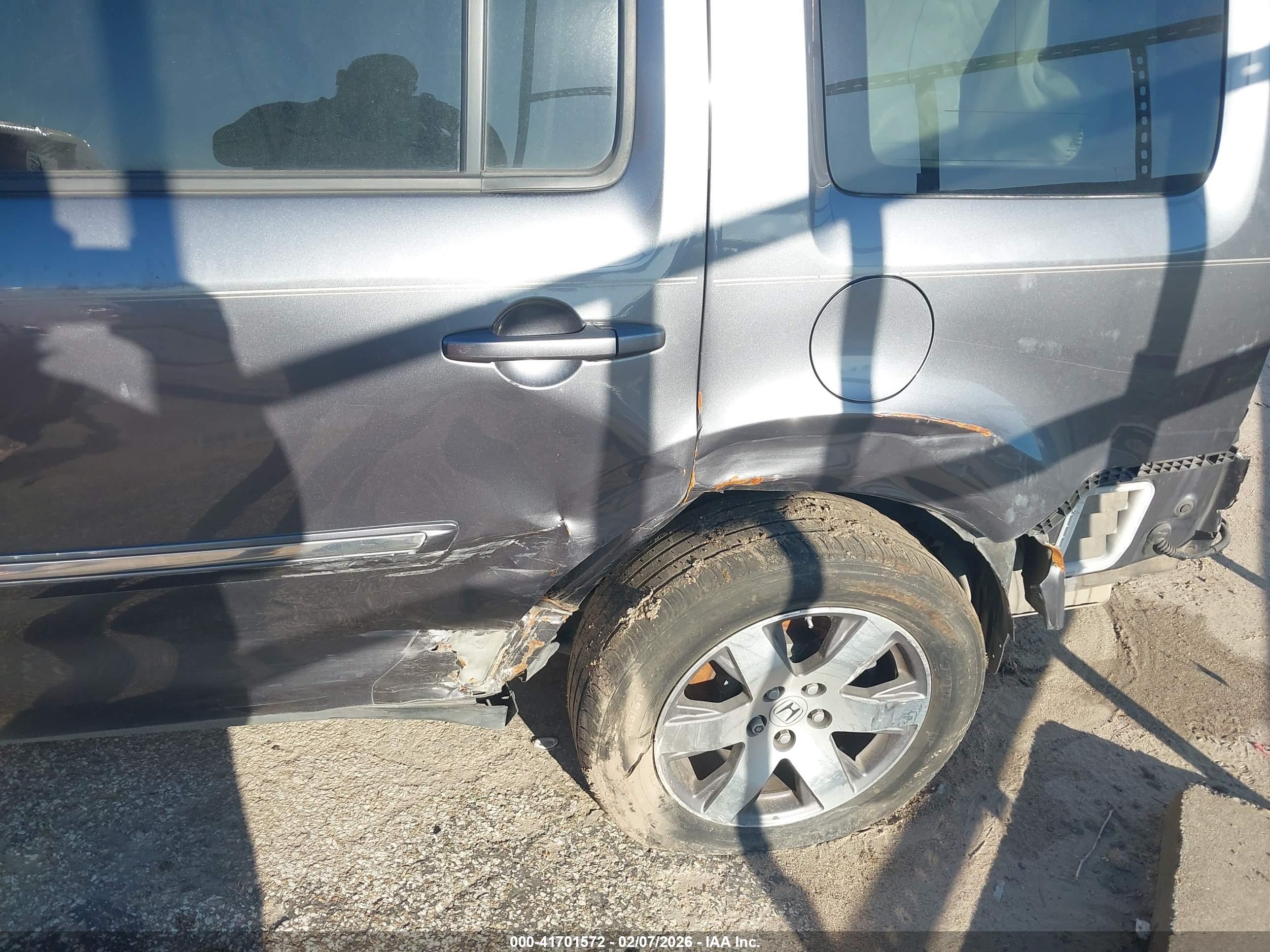 HONDA PILOT image 6
